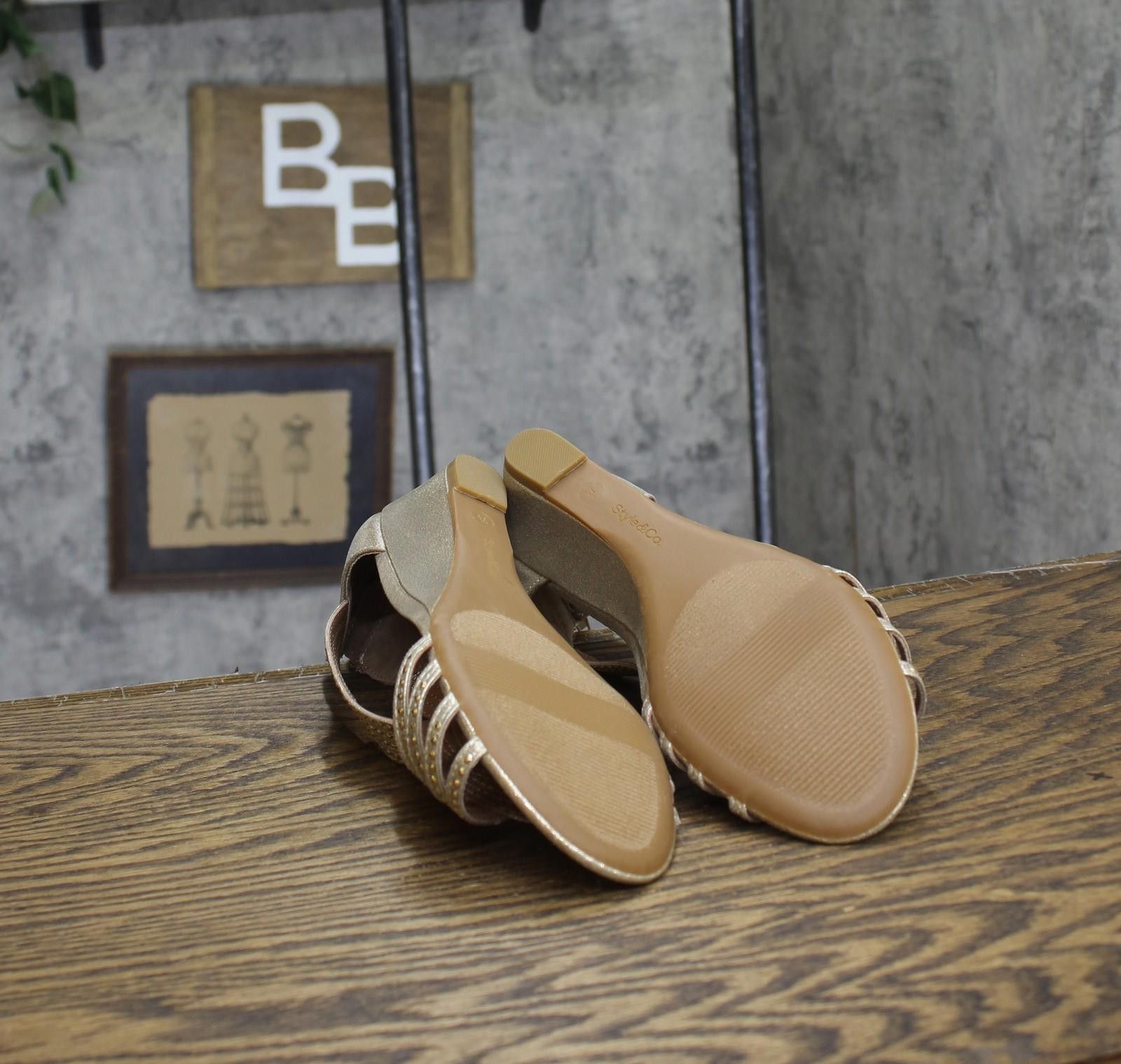 Style & Co Nwt Style & Co. Strappy Wedge Sandals Platino Gold 7.5m Size US 7.5 / IT 37.5 - 5 Thumbnail