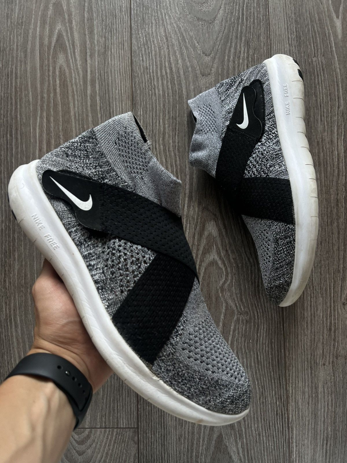 Nike Nike Free Run RN Motion 3.0 Flyknit 2 Fly Gray Sneakers Size US 11 / EU 44 - 2 Thumbnail