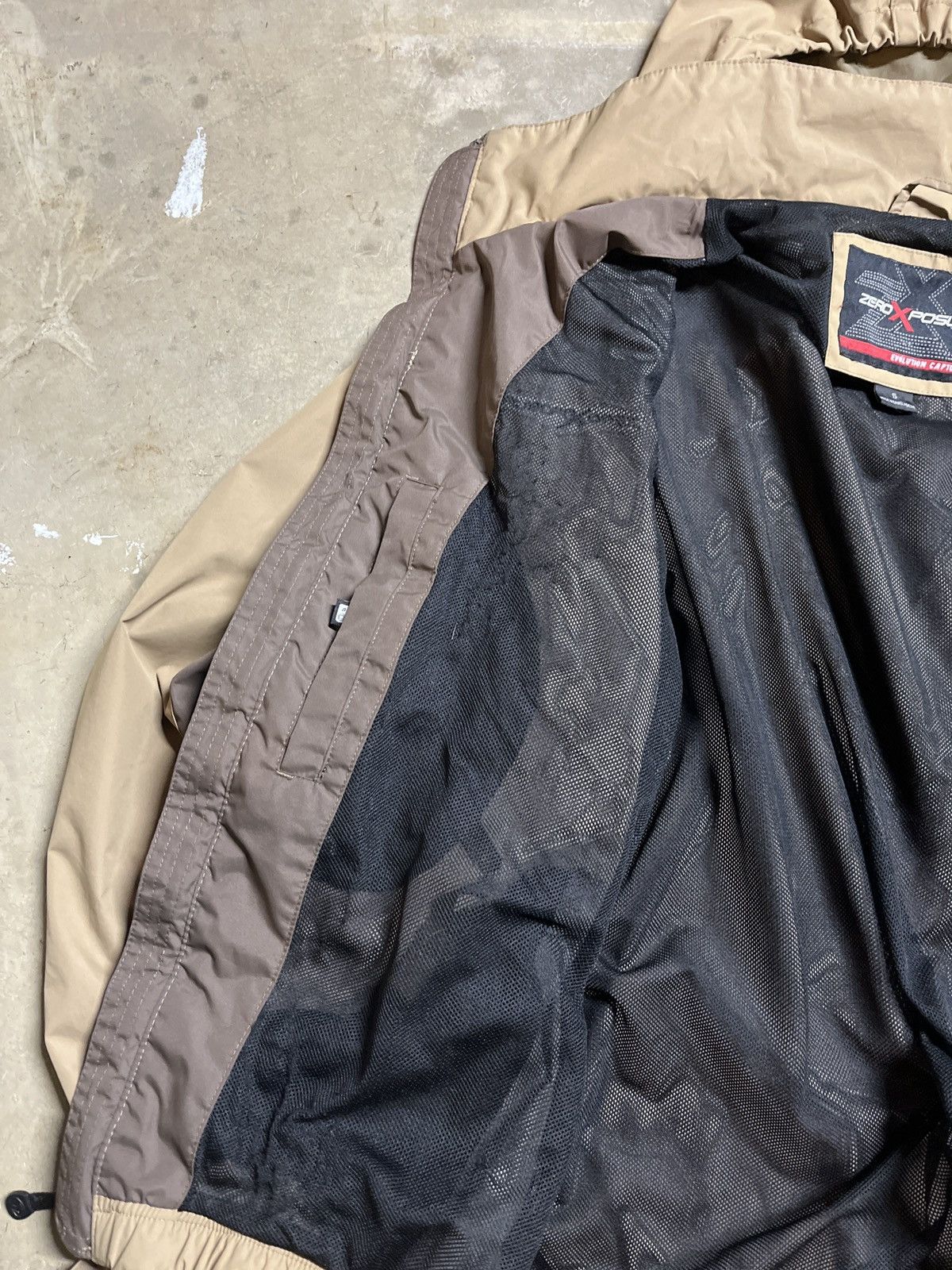 Vintage vintage brown zipup Size US S / EU 44-46 / 1 - 3 Thumbnail