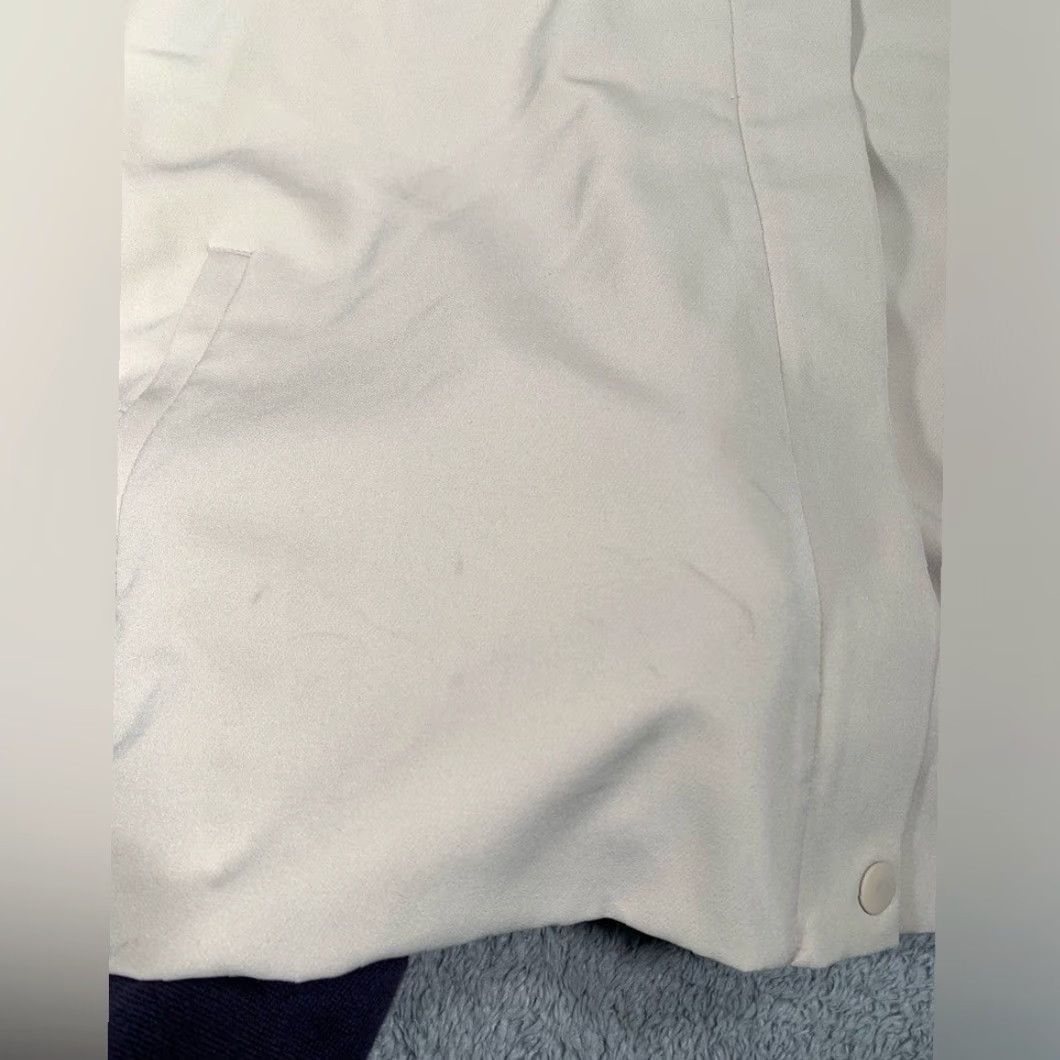 Athleta Athleta Jacket Women XL Cream Polyester Basic Jacket Size XL / US 12-14 / IT 48-50 - 4 Thumbnail