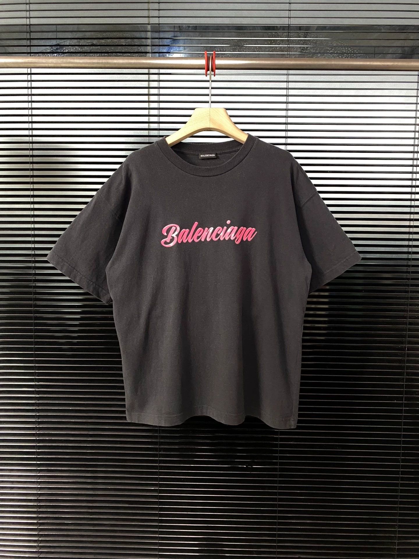 Balenciaga Balenciaga Jelly Short Sleeves Size US S / EU 44-46 / 1 - 1 Thumbnail
