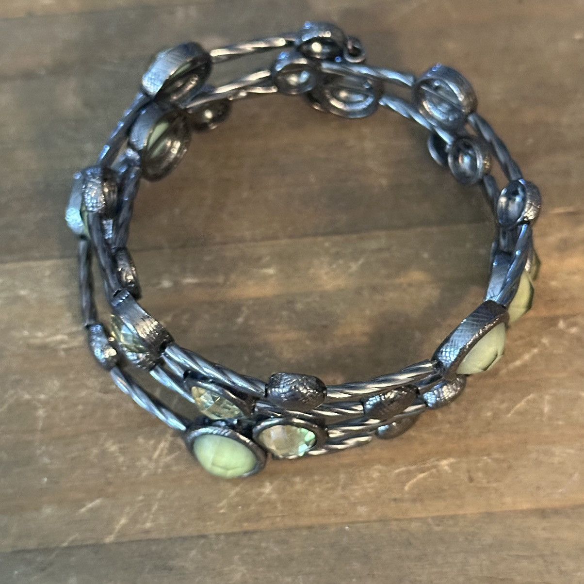 Other Silver tone with green stones multi wrap bracelet Size ONE SIZE - 4 Thumbnail