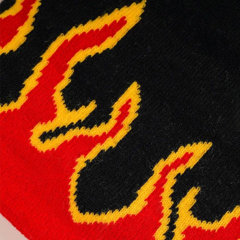 Other Warm Knitted Flames Beanie Hats Size ONE SIZE - 3 Thumbnail