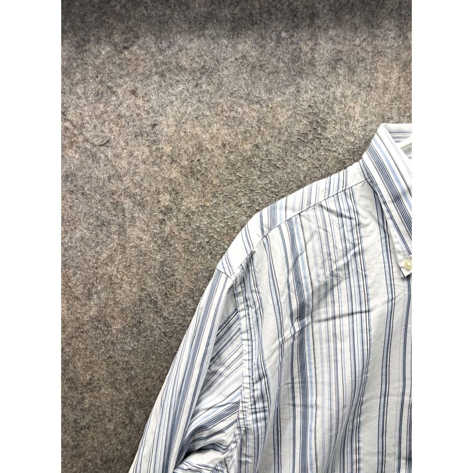 Tommy Hilfiger Tommy Hilfiger Shirt Mens Large Blue Striped Long Sleeve Button-Down Casual Size US L / EU 52-54 / 3 - 7 Thumbnail
