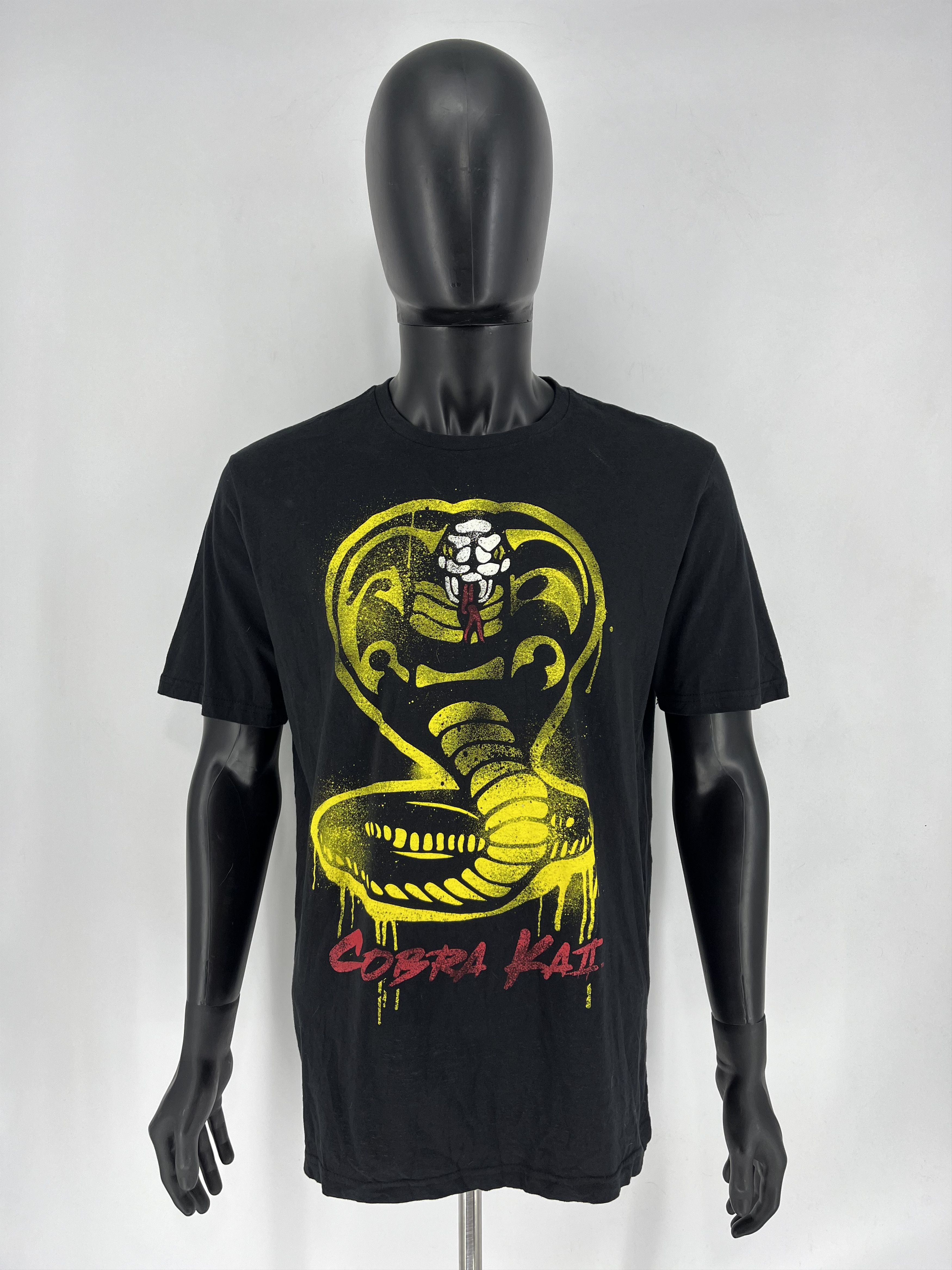 Band Tees × Vintage Bioworld Cobra Kai Men's Graphic Tee Medium Black Size US L / EU 52-54 / 3 - 2 Thumbnail