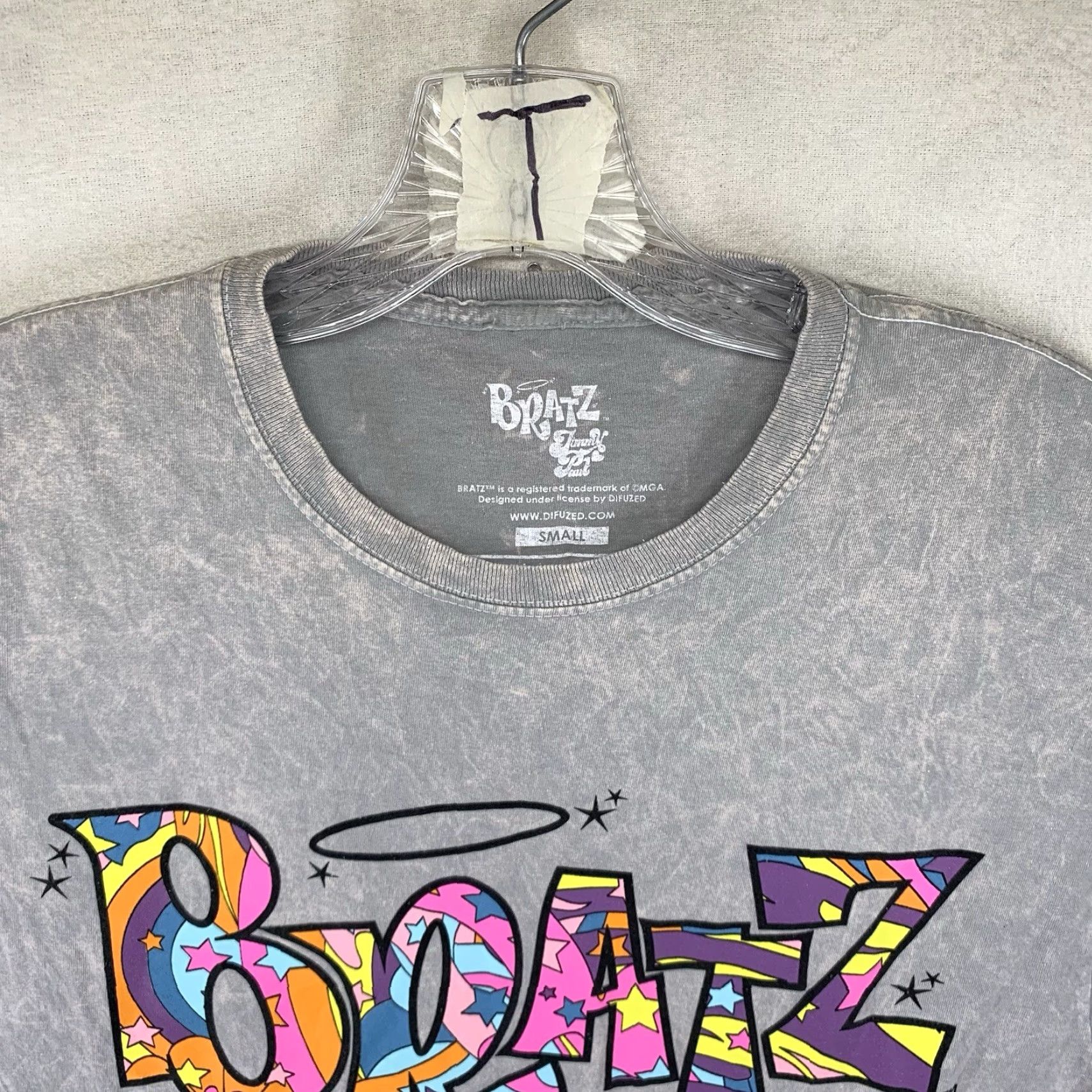 Vintage VINTAGE Bratz Graphic T-shirt Women Small Gray Acid Wash All Seasons Double-Sided Crew Neck Size S / US 4 / IT 40 - 5 Thumbnail