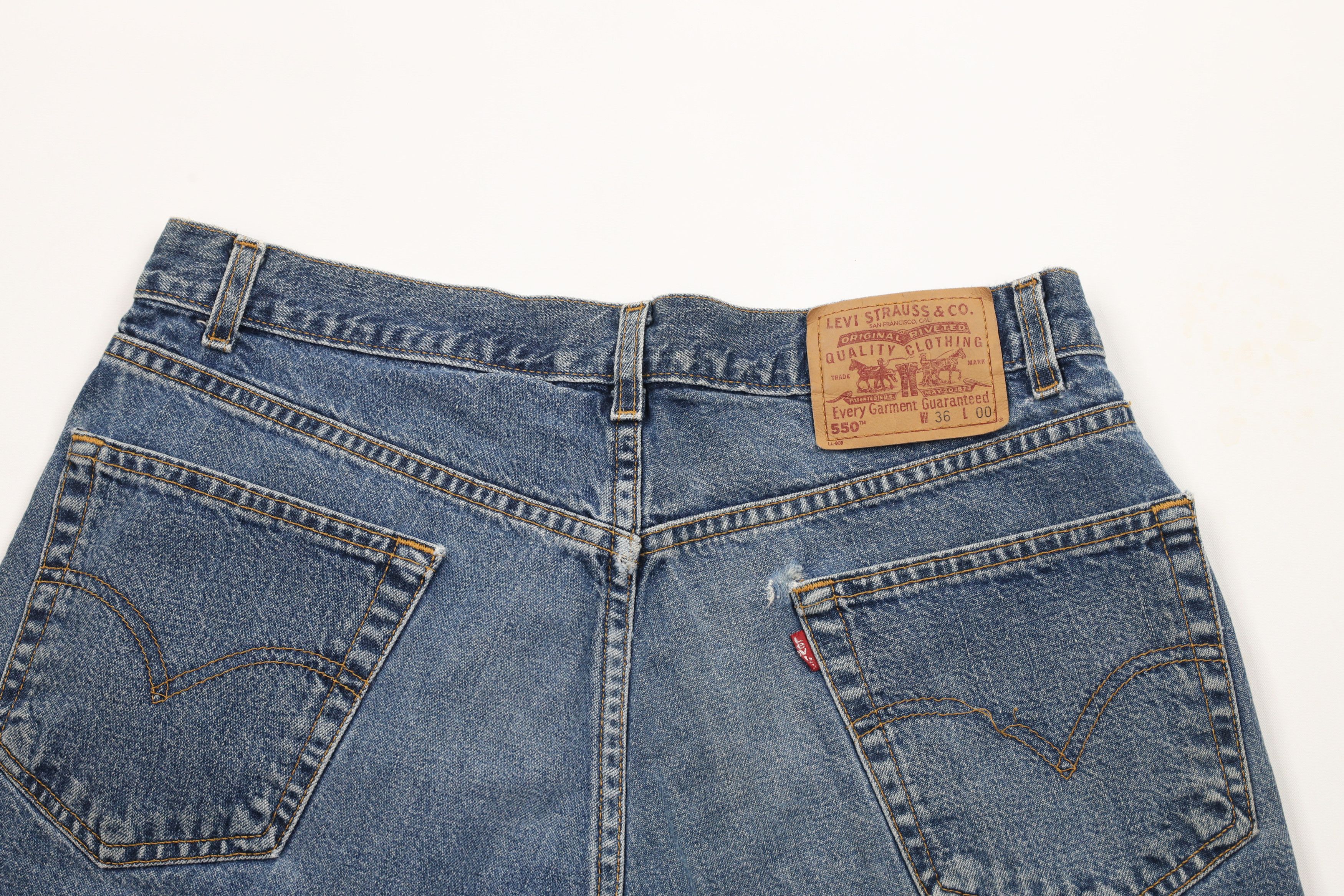 Levi's × Vintage Vintage 90s Levis 550 Fit Denim Jean Shorts Jorts Size US 36 / EU 52 - 9 Thumbnail