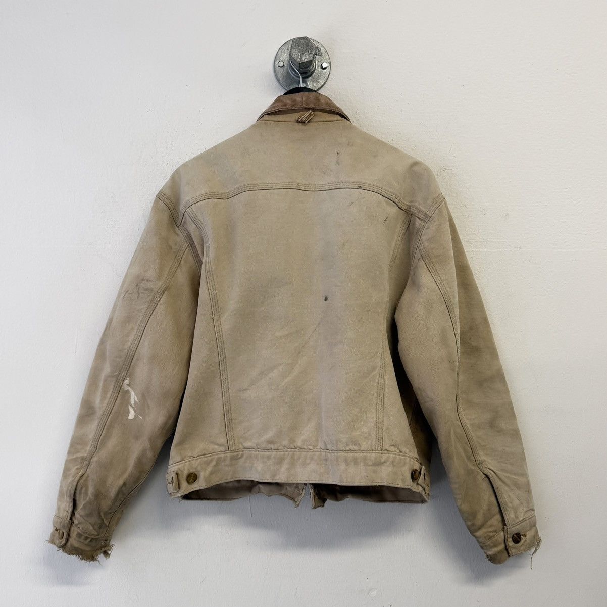 Carhartt Vintage Distressed Thrashed J09 BRN Holes Paint Jacket Size US L / EU 52-54 / 3 - 2 Thumbnail