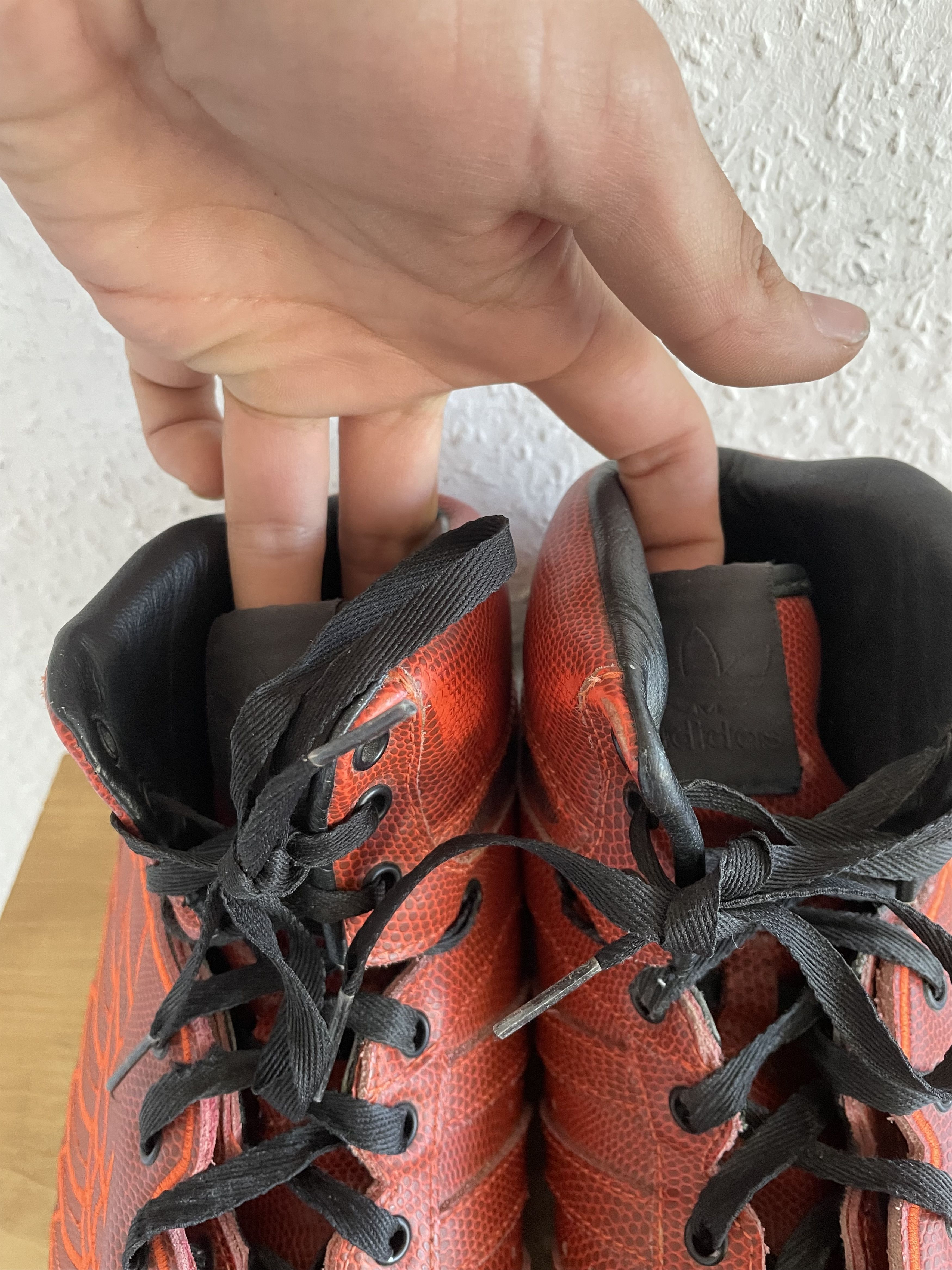 Adidas × Jeremy Scott JS Wings “B-Ball” High Top Sneakers Size US 11.5 / EU 44-45 - 9 Thumbnail
