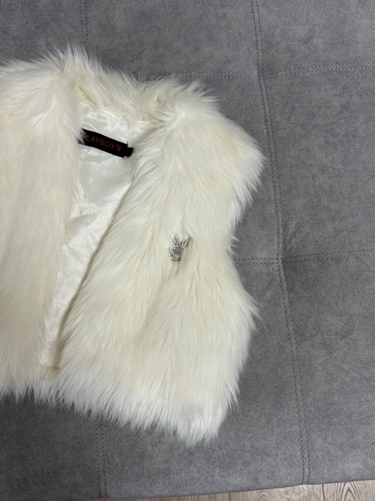 Designer × Playboy × Vintage Vintage Playboy Hype Fur Faux vests Japanese style Y2K Size S / US 4 / IT 40 - 4 Thumbnail