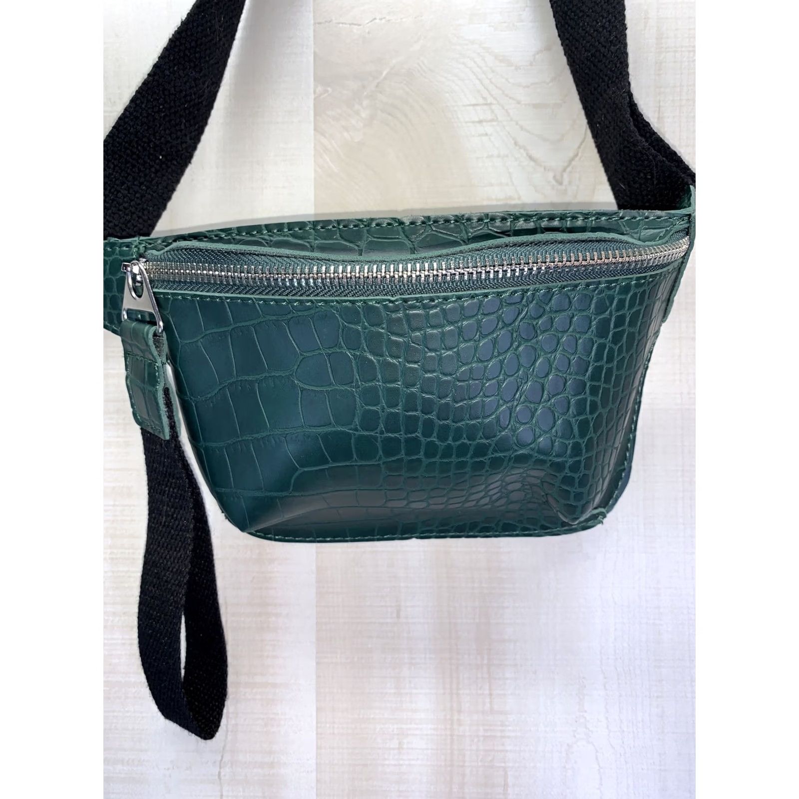 Vintage VINTAGE Women’s Faux Alligator Green Zip Fanny Pack -4237 Size ONE SIZE - 3 Thumbnail
