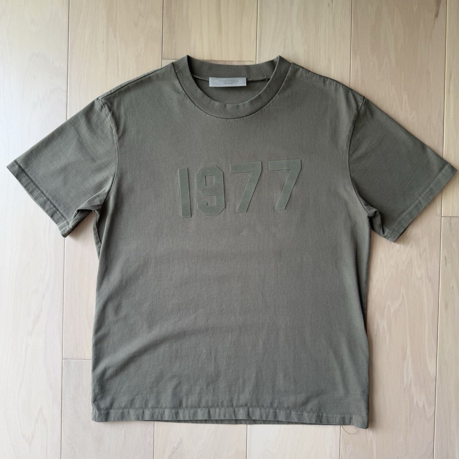 Fear of God Fear of God Essentials Shirt Medium Brown Cotton Minimalist Size US M / EU 48-50 / 2 - 2 Thumbnail