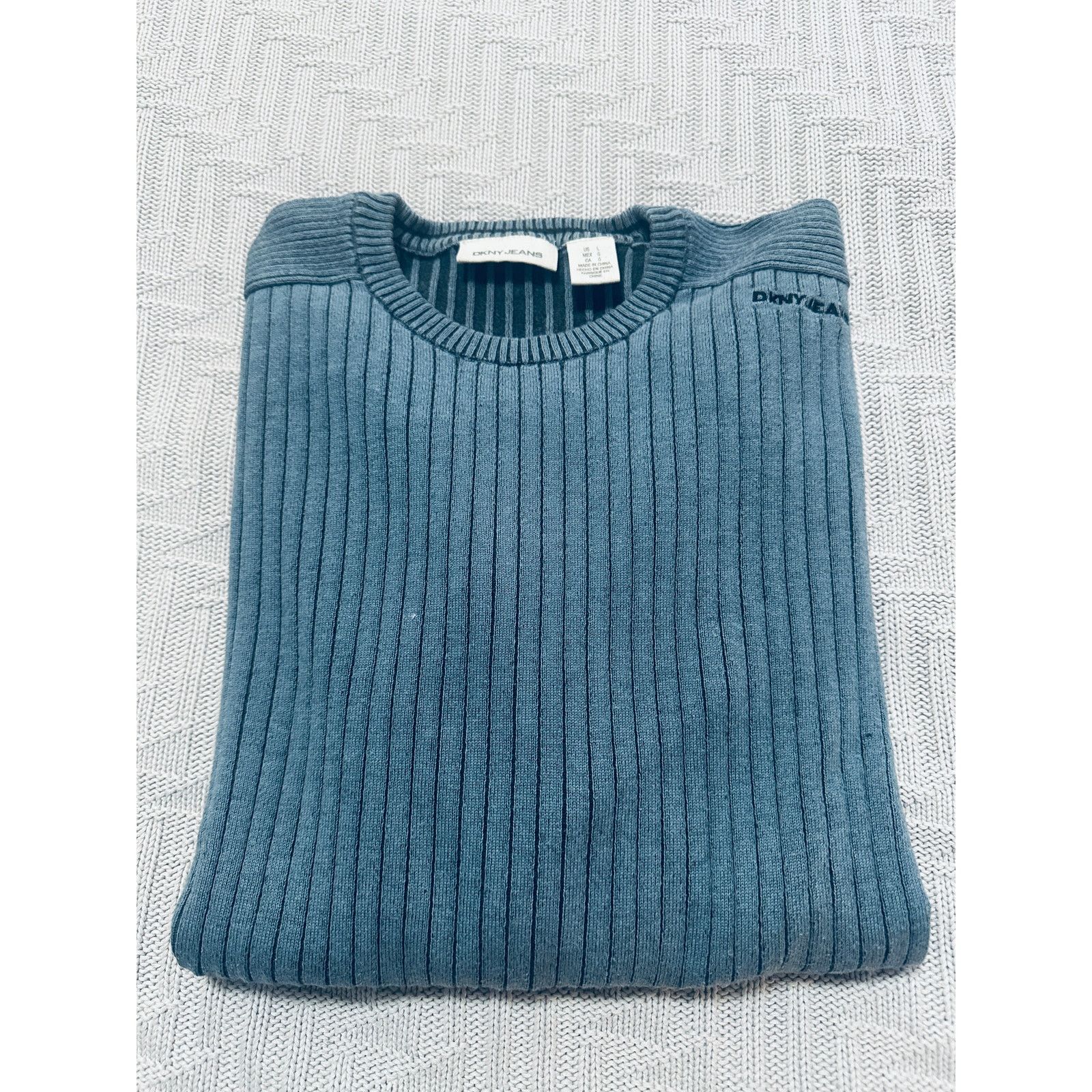 DKNY DKNY Jeans blue contrast ribbed sweater size L Size US L / EU 52-54 / 3 - 1 Thumbnail
