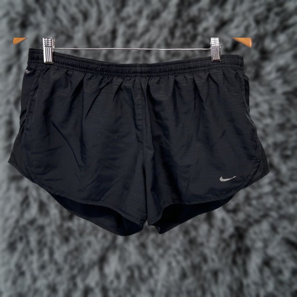 Nike Nike Running Shorts Large Women’s Black Liner Drawstring Sz Size 36" / US 14 / IT 50 - 1 Thumbnail