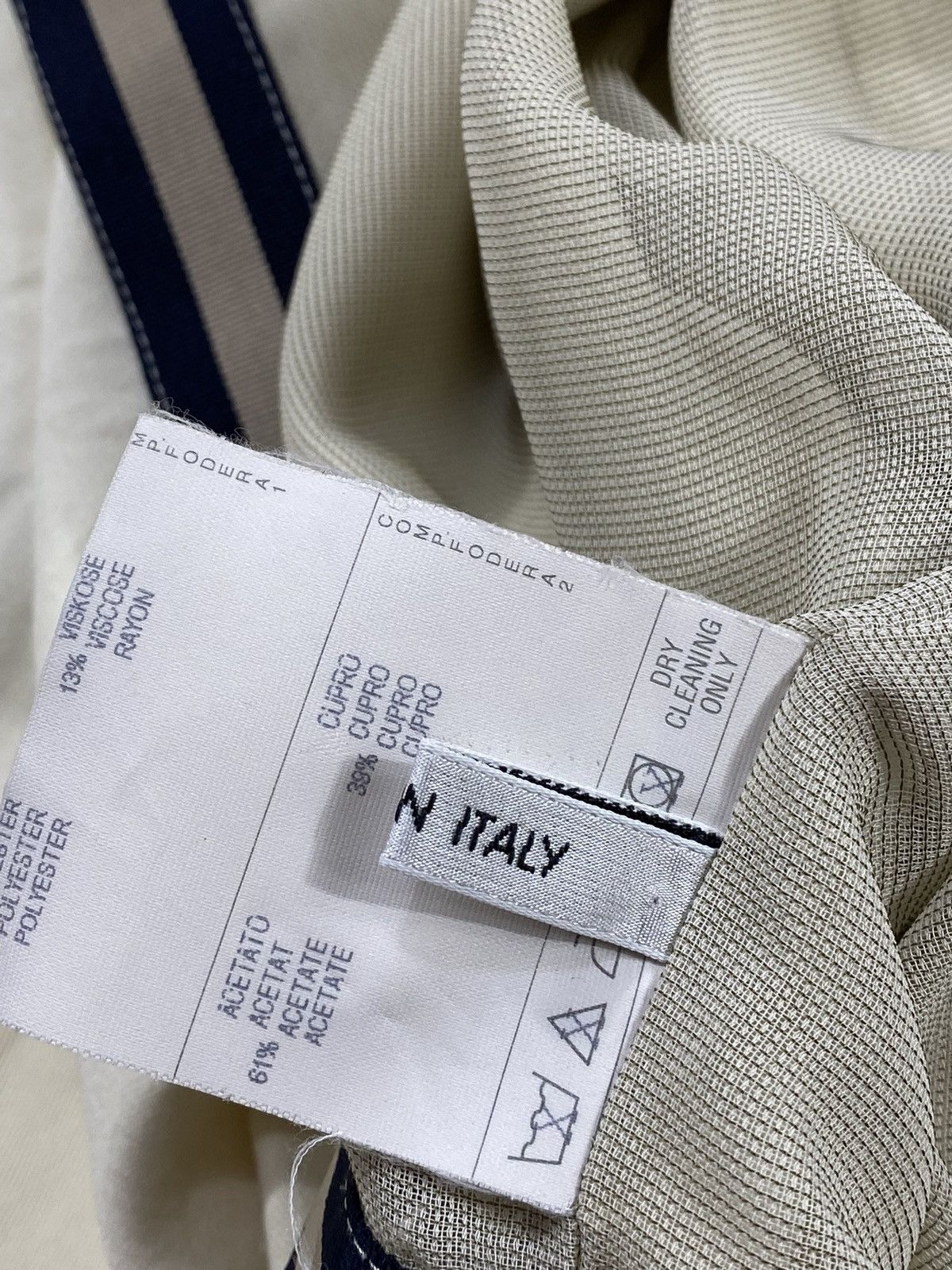 Canali 🔥LASTDROP🔥 Canali Milk Nylon Zip Pocket Blazer Nylon Jacket Size US XL / EU 56 / 4 - 12 Thumbnail