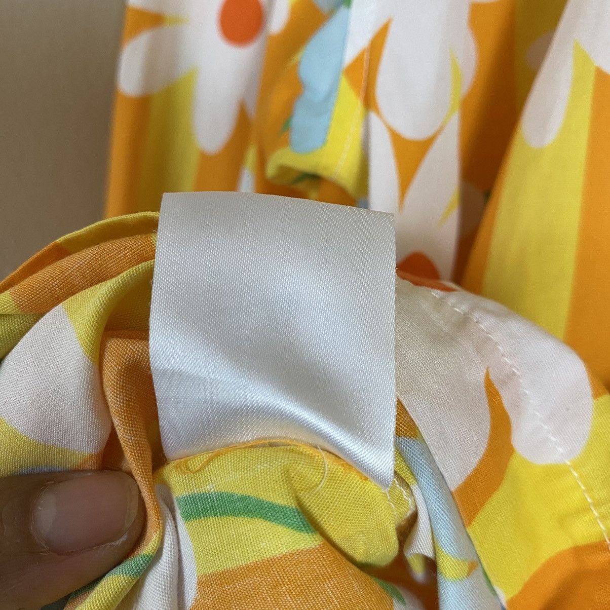 Enrico Coveri Enrico Coveri Yellow Daisy Stripe Pajama Shirt Size L / US 10 / IT 46 - 17 Thumbnail