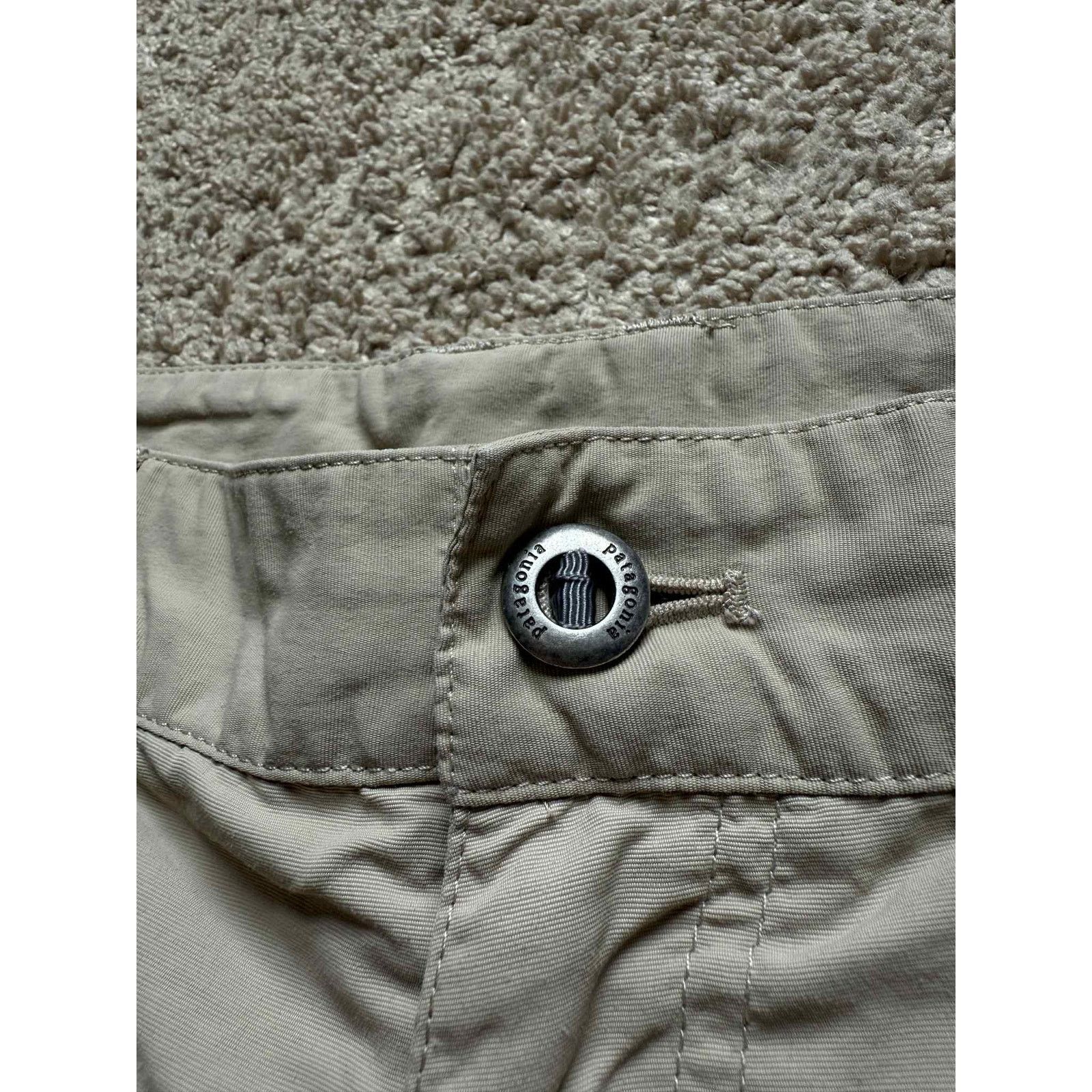 Patagonia Patagonia Khaki Cargo Shorts Zipper Pockets Tan Men’s XL Size US 38 / EU 54 - 5 Thumbnail