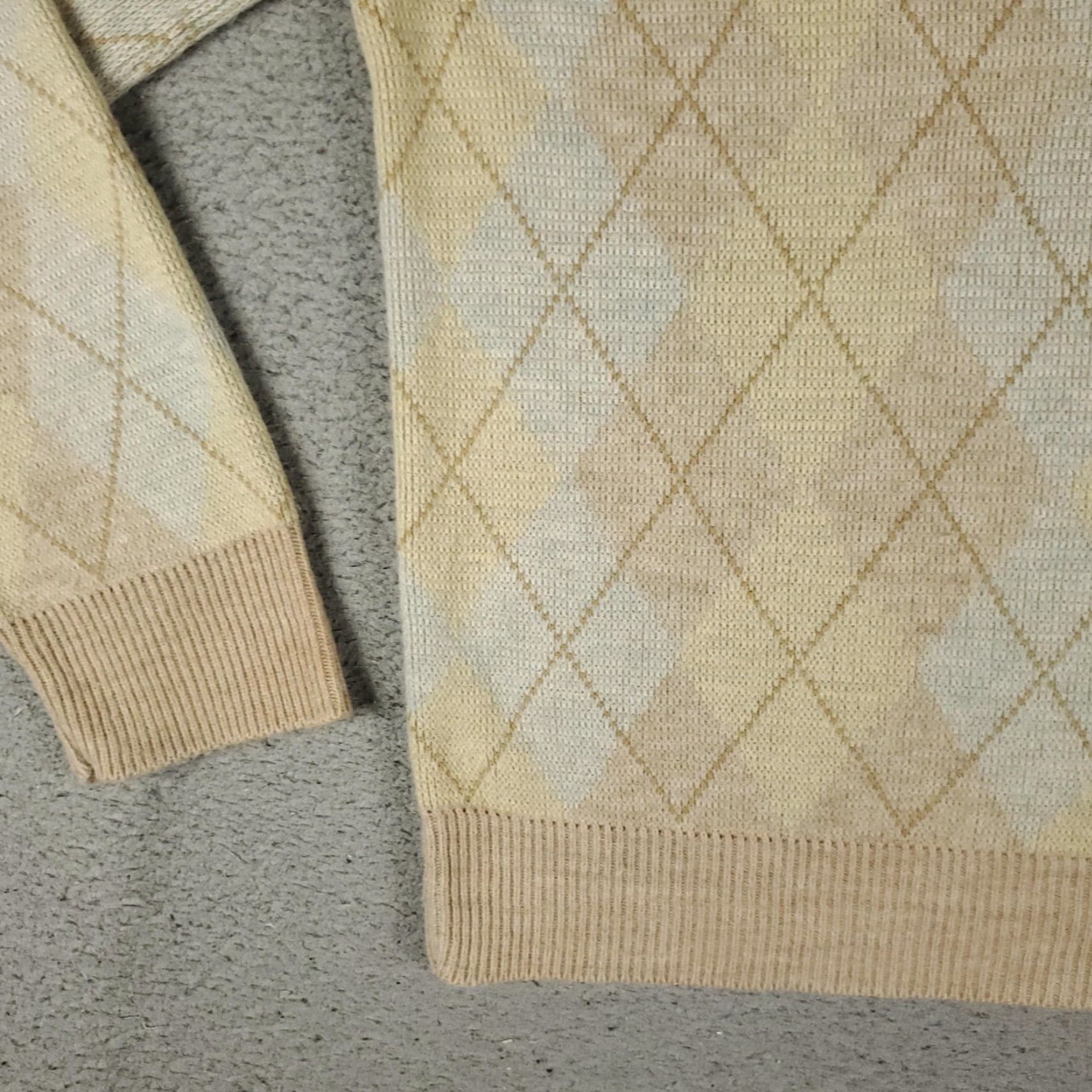 Vintage VINTAGE Lord Jeff Sweater Pullover Men's XL Beige Argyle Wool 90s Knit Gift Ideas Size US XL / EU 56 / 4 - 3 Thumbnail