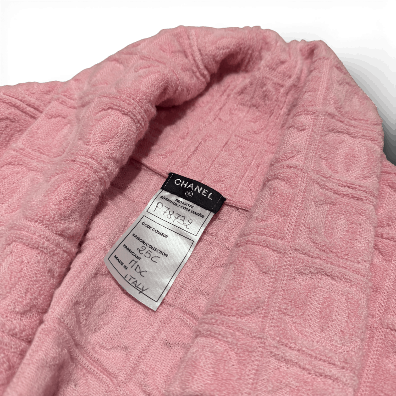 Chanel Chanel 2025 Cruise Oversized Belted Shawl Cardigan Sample Size US L / EU 52-54 / 3 - 3 Thumbnail
