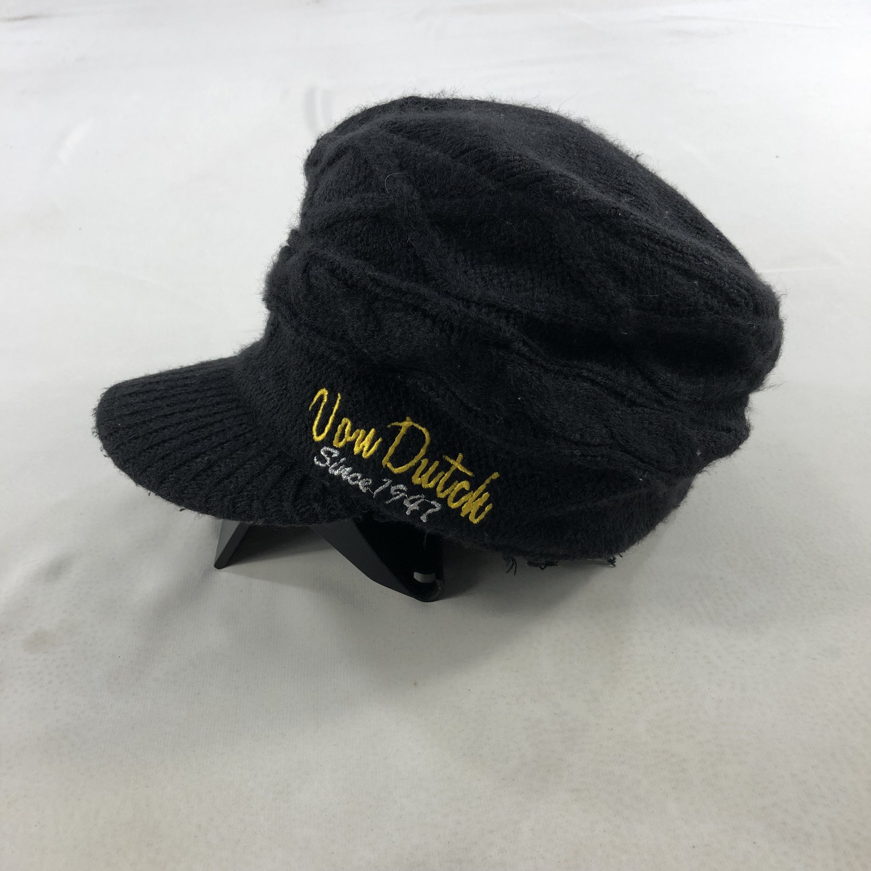 Von Dutch Von Dutch Winter Hat Snowcap Beanie B114 Size ONE SIZE - 1 Thumbnail