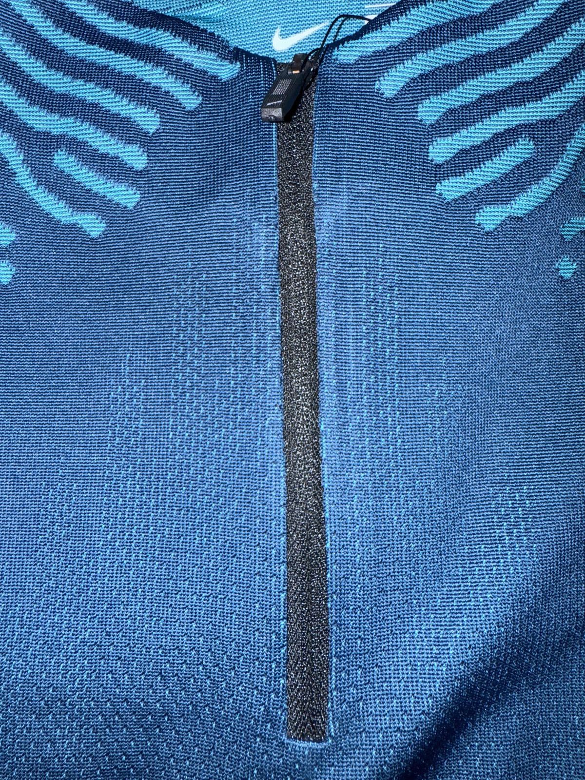 Nike Unreleased Nike Men’s Dri-Fit Vaporknit Strike Drill Top Sample Size US XL / EU 56 / 4 - 5 Thumbnail