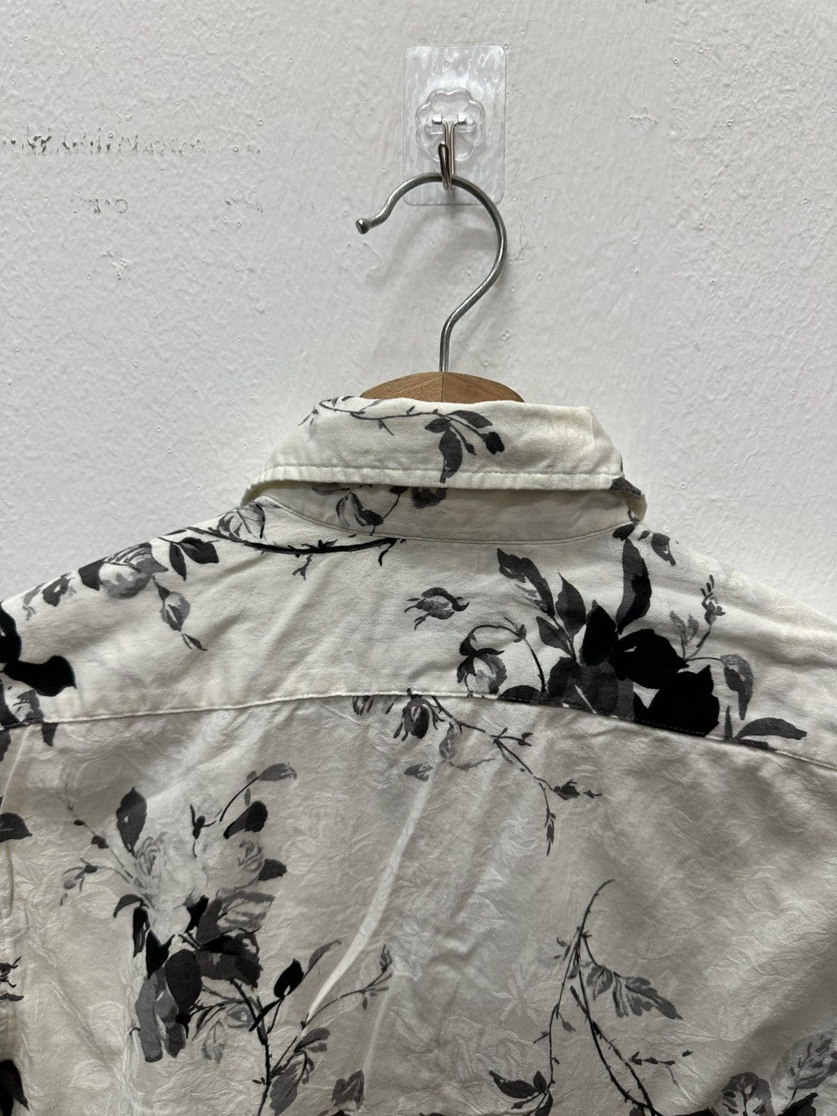 Tornado Mart Tornado Mart Japan Floral Design Button Up Shirt Size US M / EU 48-50 / 2 - 13 Thumbnail