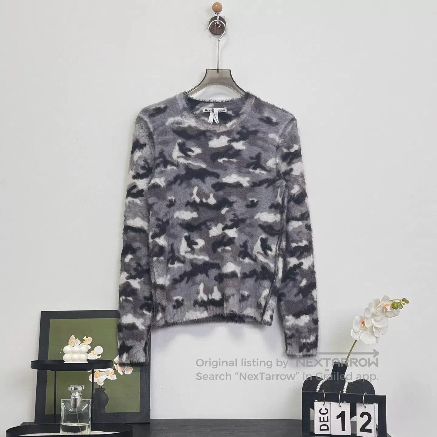 Acne Studios Acne Studios Leopard Print Sweater. Size S / US 4 / IT 40 - 1 Thumbnail