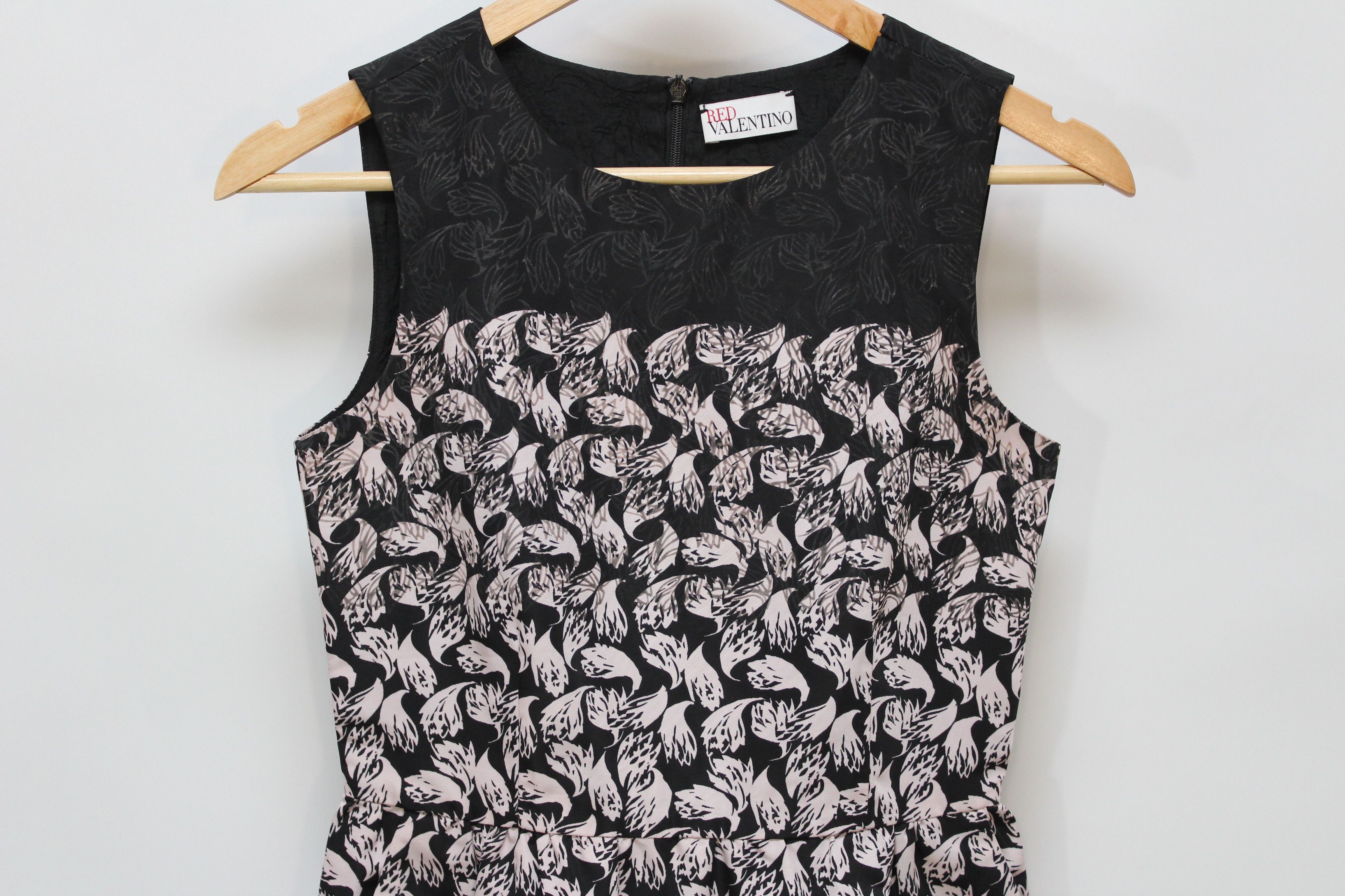 RED Valentino Red Valentino Dress Floral Womens Size 38 Authentic Hype Size XS / US 0-2 / IT 36-38 - 5 Thumbnail