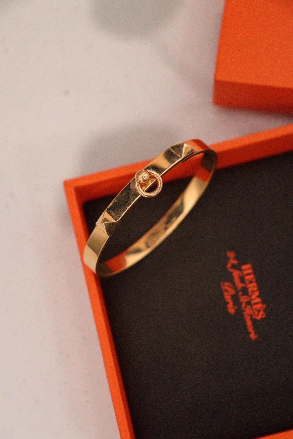Hermes Hermès 18K Gold 5.2x4.5 S Bracelet with Box Size ONE SIZE - 3 Thumbnail