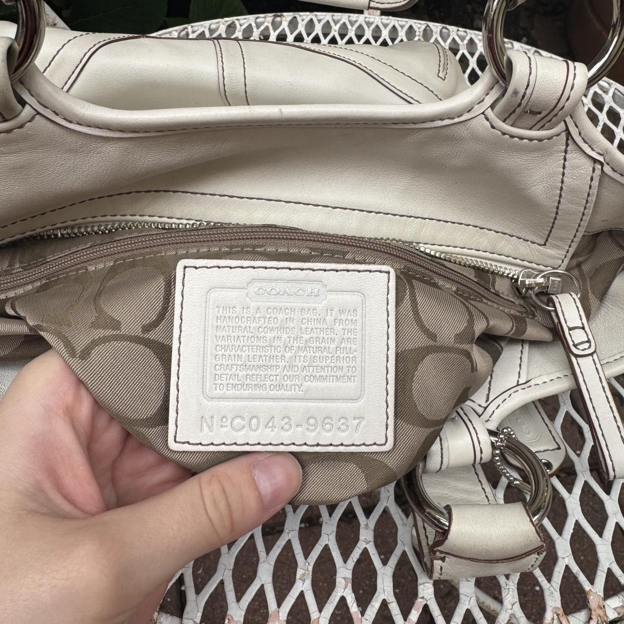 Coach Y2K White Leather Coach Soho Tote Size ONE SIZE - 7 Thumbnail