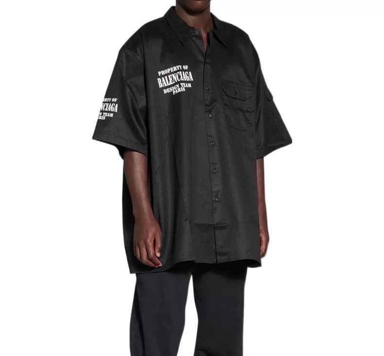 Balenciaga Balenciaga Black Letter Big Logo Printed Oversized Short S Size US L / EU 52-54 / 3 - 2 Thumbnail