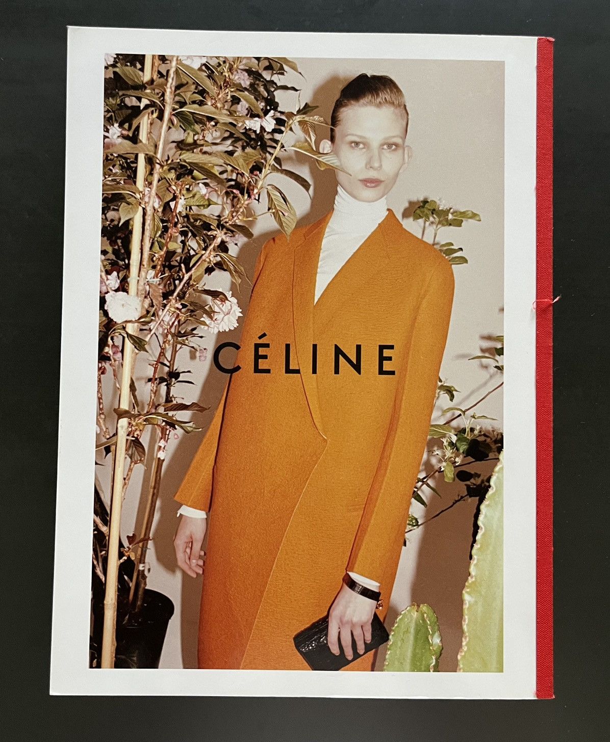 032c Issue 22 Winter 2011/12 Size ONE SIZE - 2 Thumbnail