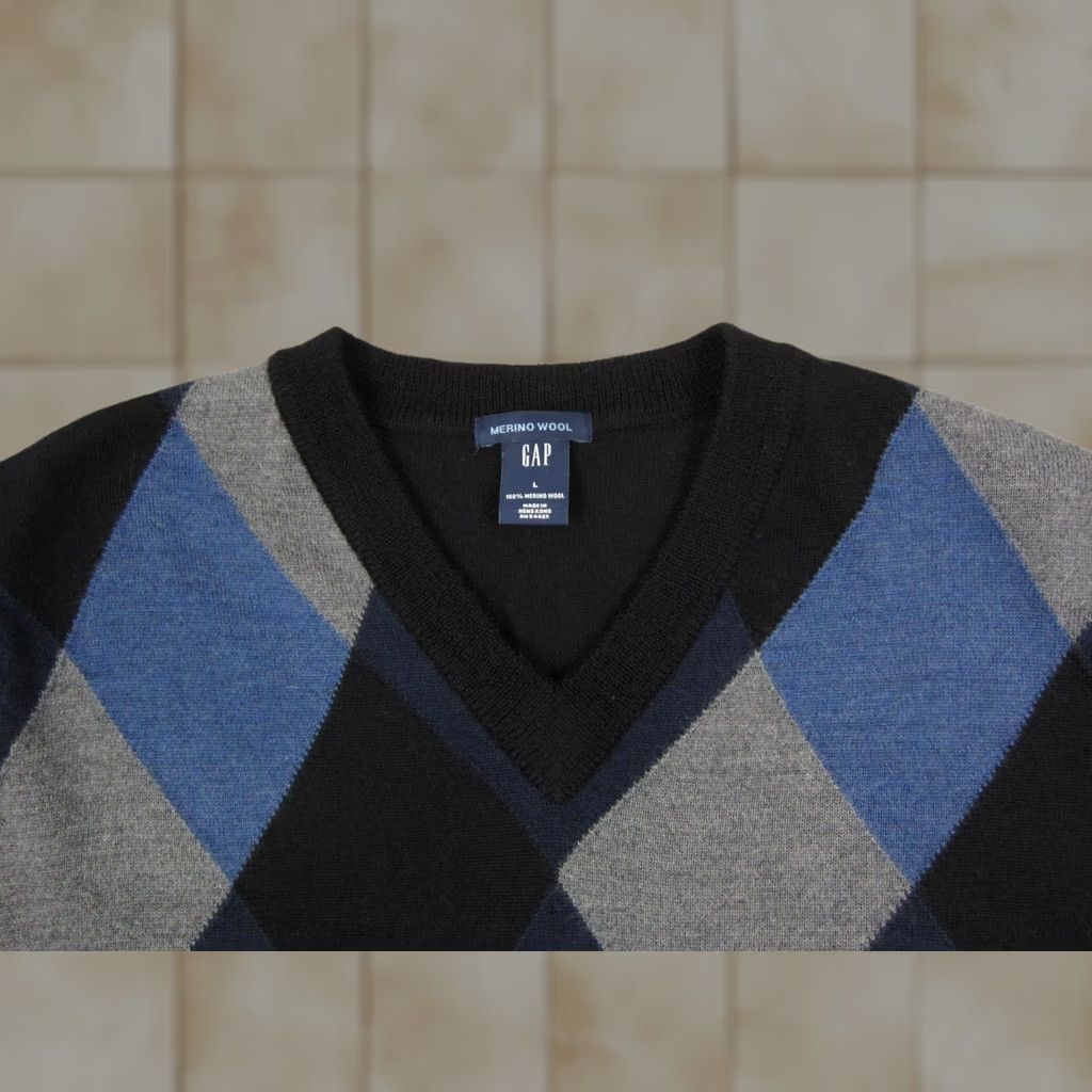Gap VINTAGE GAP Sweater Mens L Black Argyle Merino Wool V-Neck Knit Pullover 90s 80s"} Size US L / EU 52-54 / 3 - 1 Thumbnail
