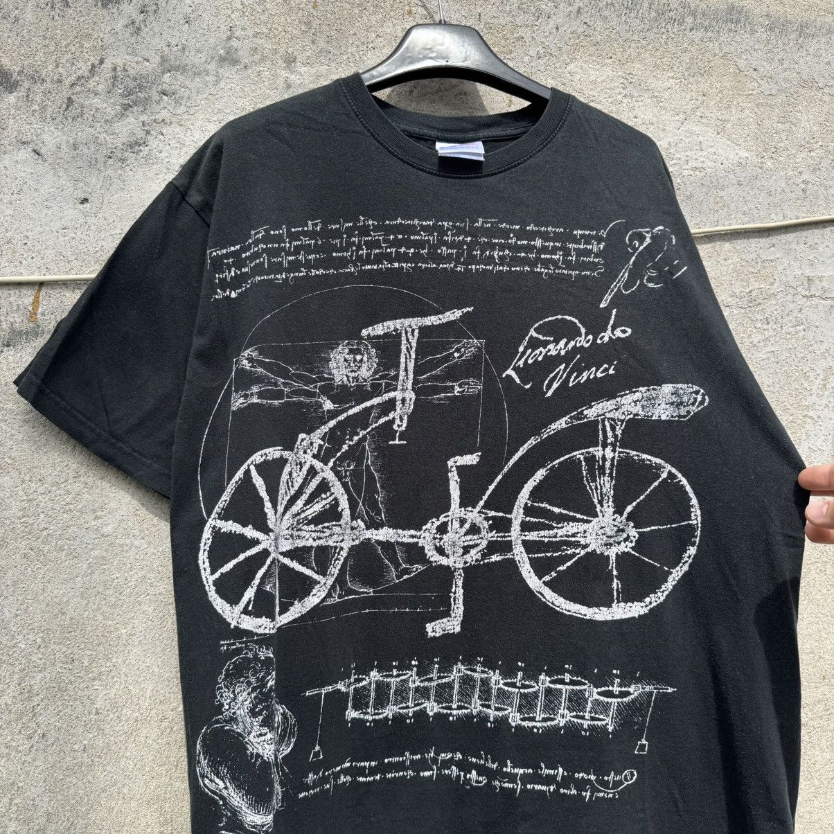 Japanese Brand Vintage Leonardo da Vinci Printed Tshirt Art Hoe 00s Washed Size US S / EU 44-46 / 1 - 2 Thumbnail