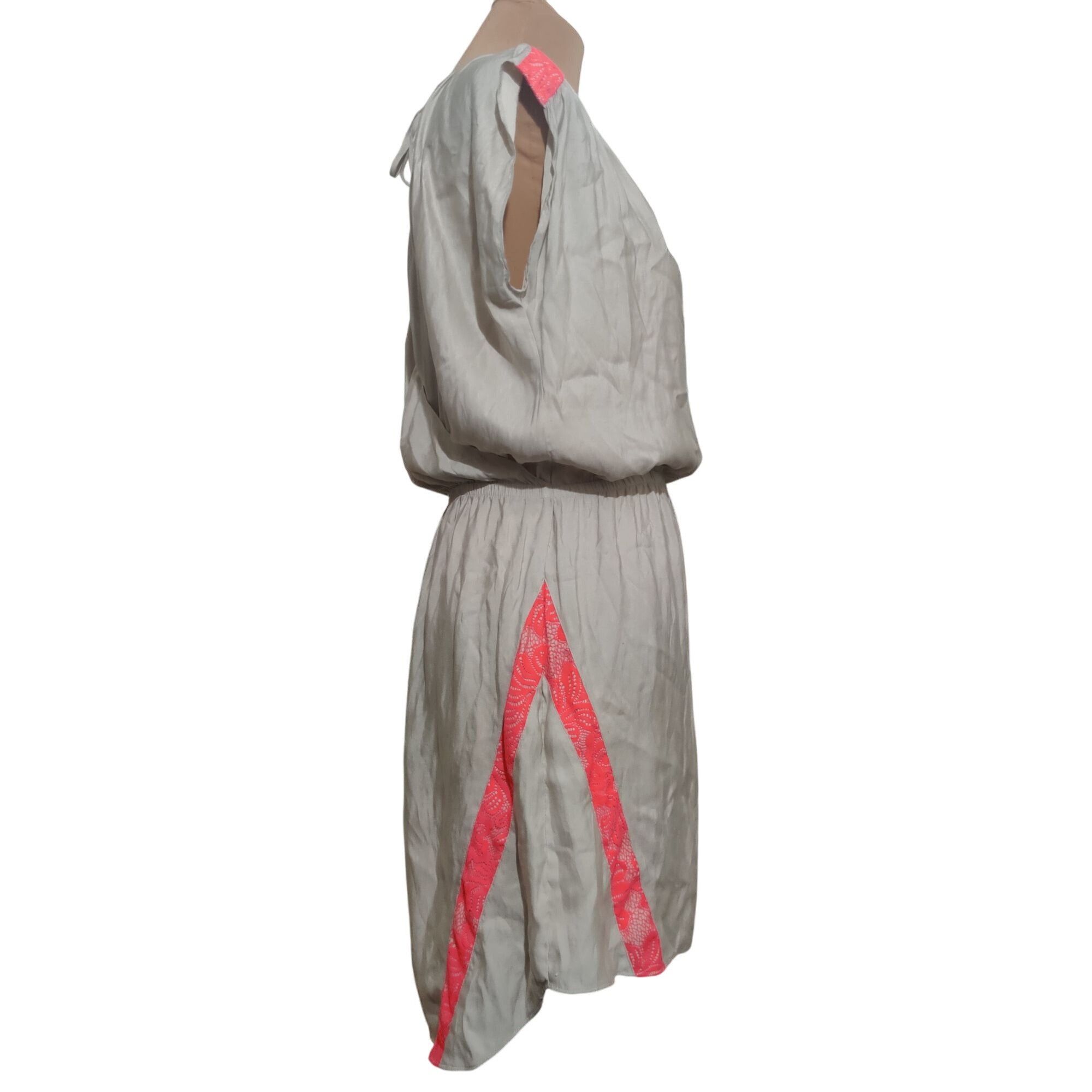 Express Express Womens Dress V-Neck Dress Lightweight Pink Lace Ligh Size M / US 6-8 / IT 42-44 - 4 Thumbnail