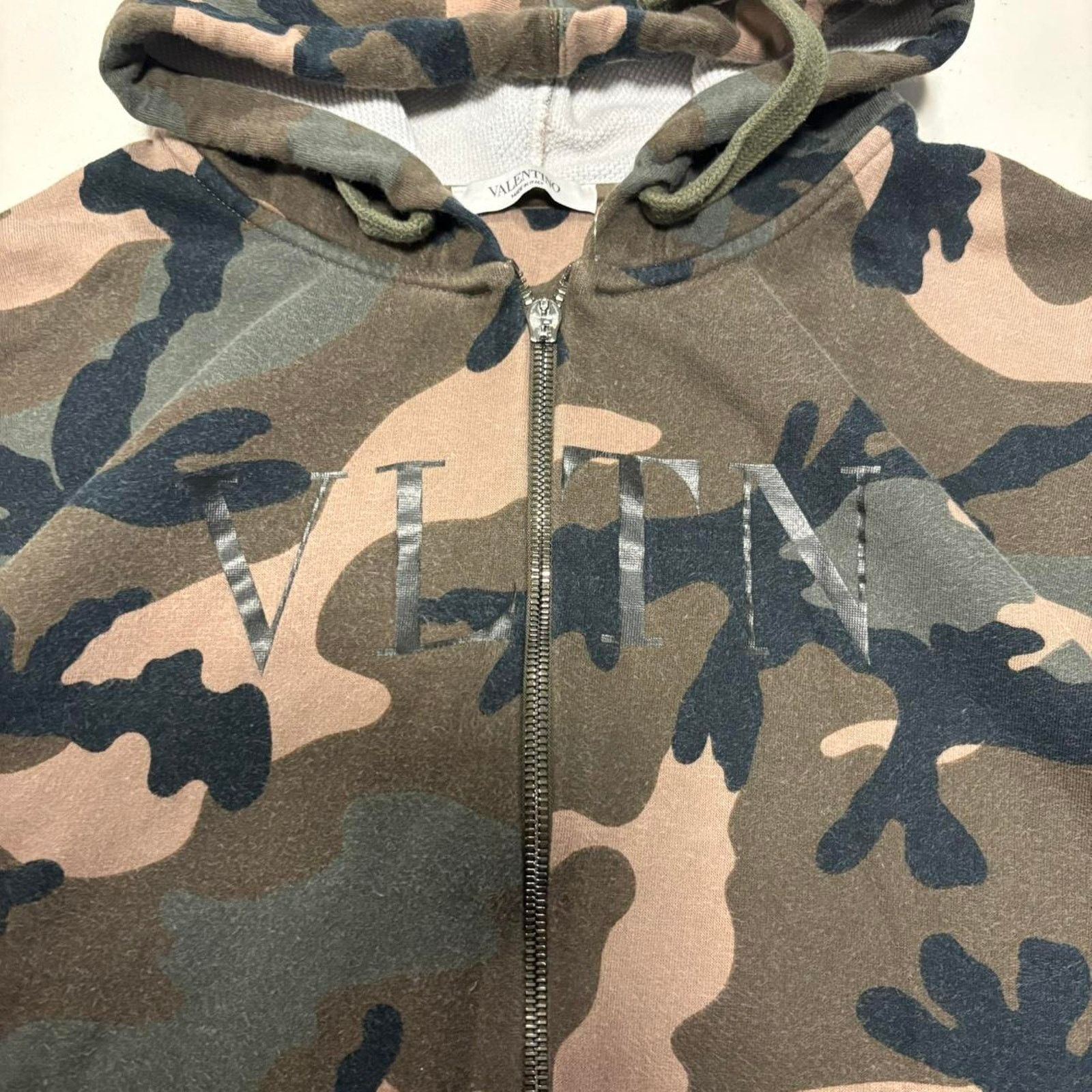 Valentino Camo valentino zip up hoodie Size US XL / EU 56 / 4 - 2 Thumbnail