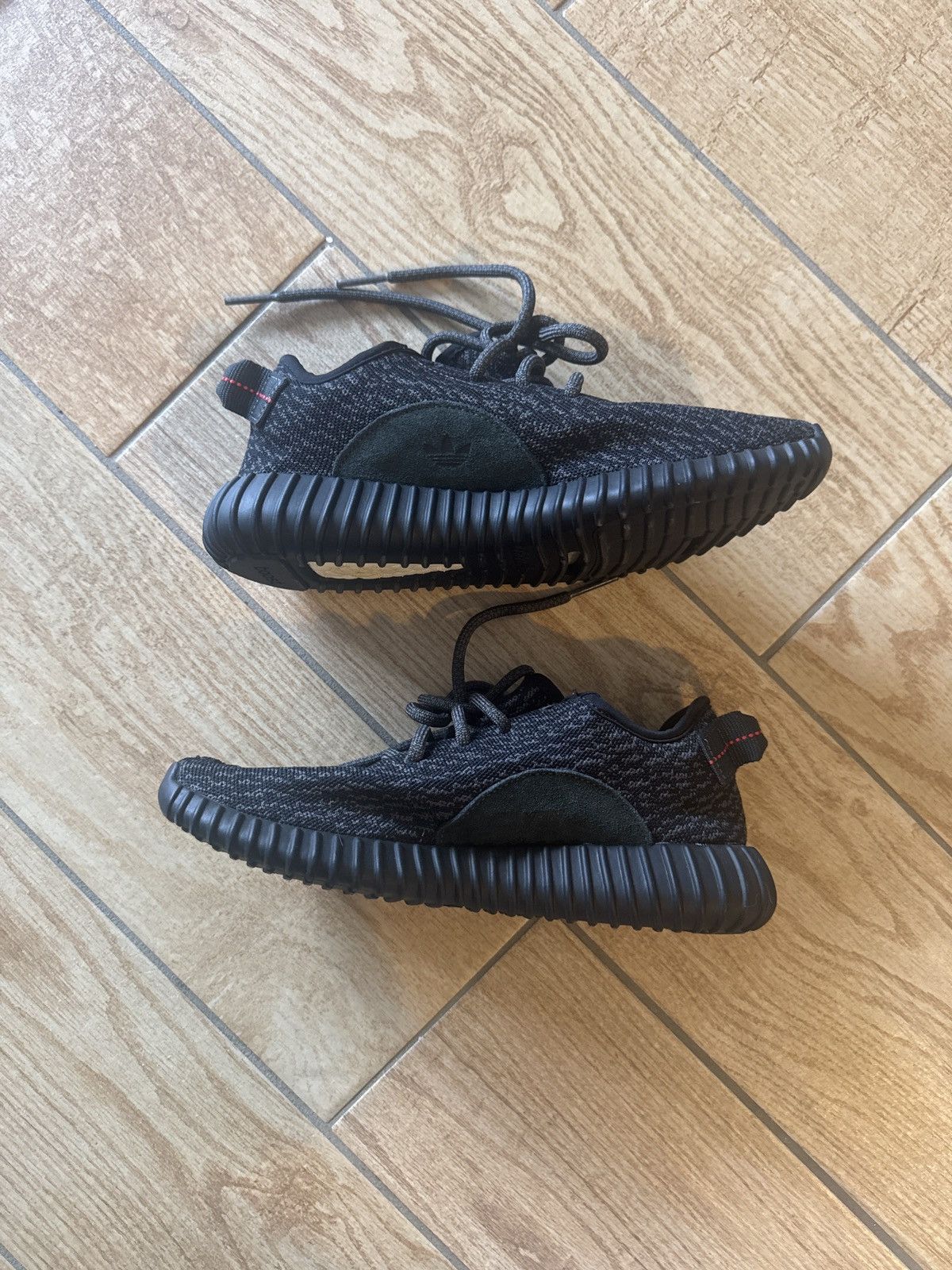 Adidas × Yeezy Yeezy boost 350 pirate black 2023 Size US 6 / EU 39 - 2 Thumbnail