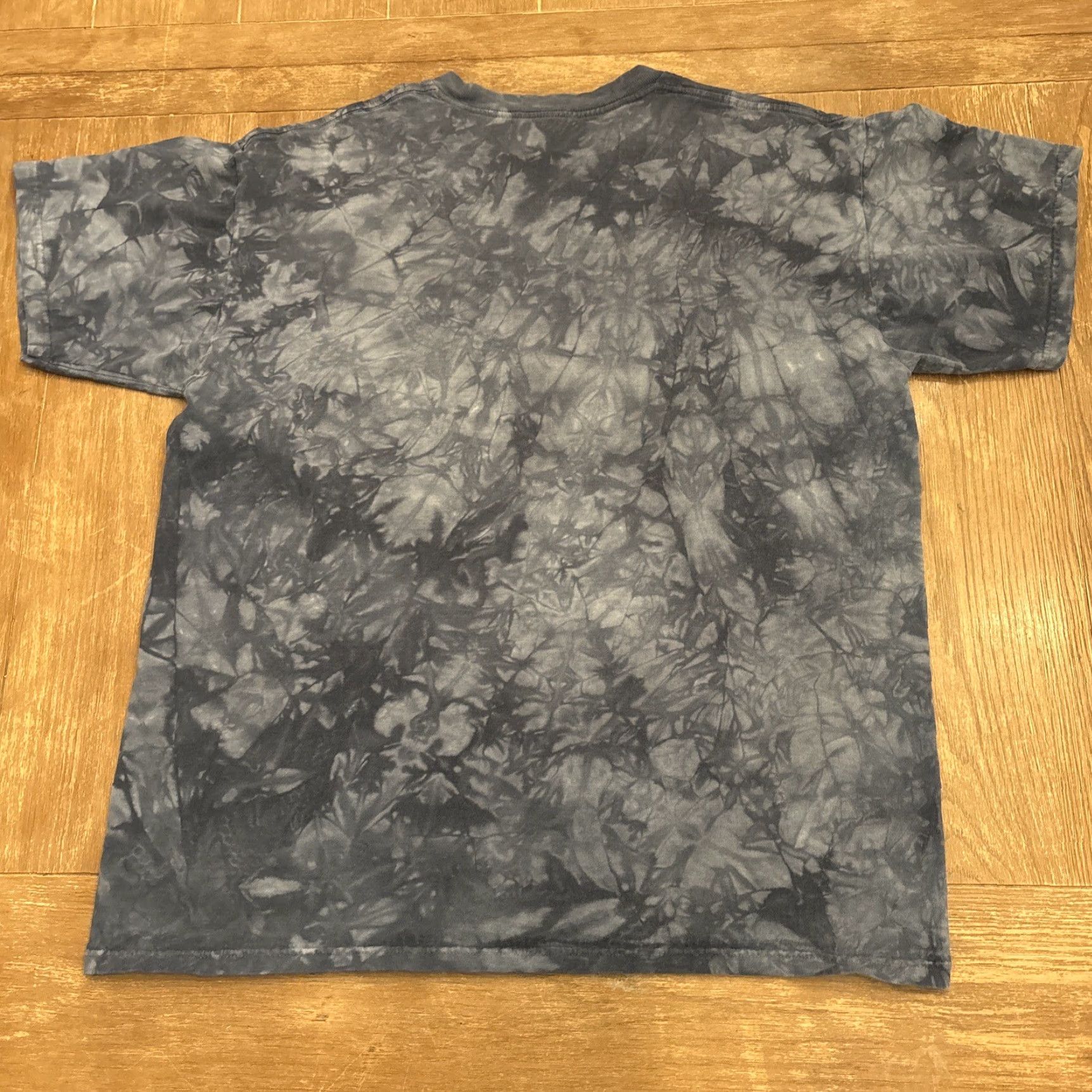 The Mountain VINTAGE The Mountain Wolf Moon 1997 Blue Tie Dye T Shirt L Mens EUC Size US L / EU 52-54 / 3 - 5 Thumbnail
