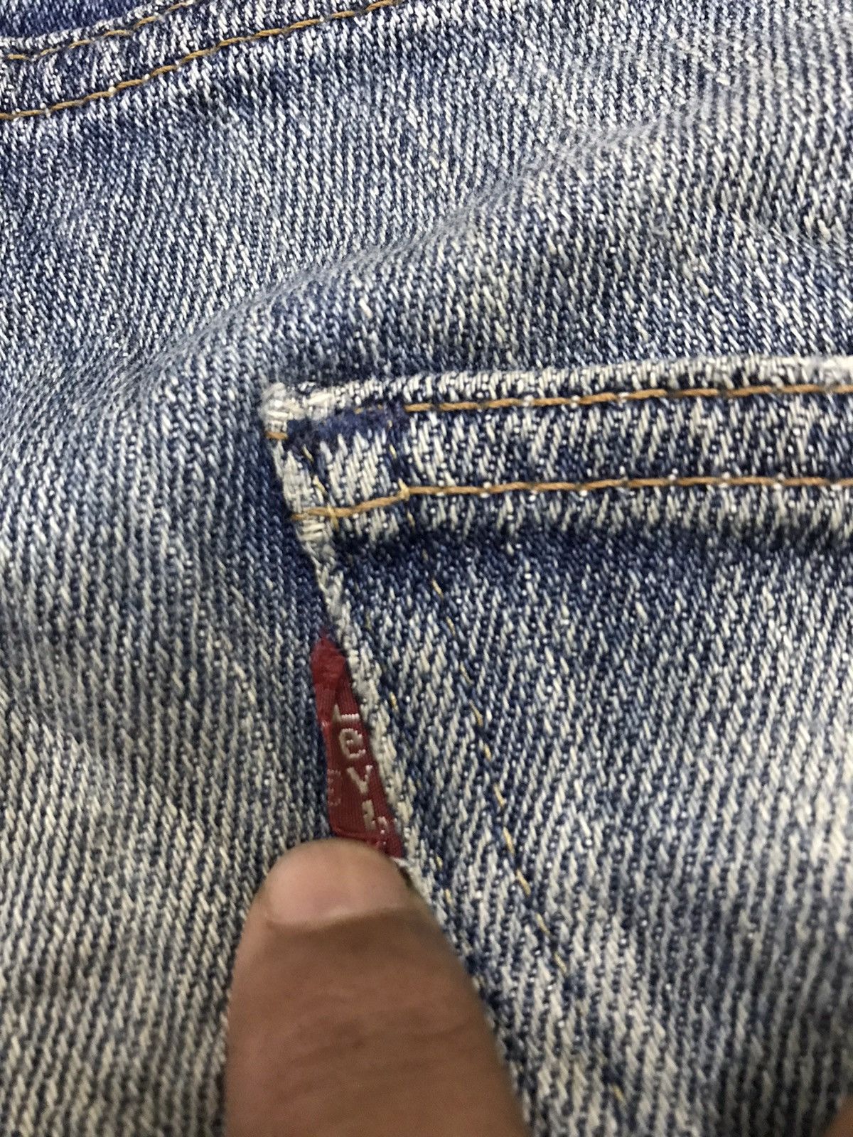 Levi's Vintage Clothing Vintage Levis Lot 613 Skinny Leg Distressed Denim Jeans Size US 29 - 8 Thumbnail