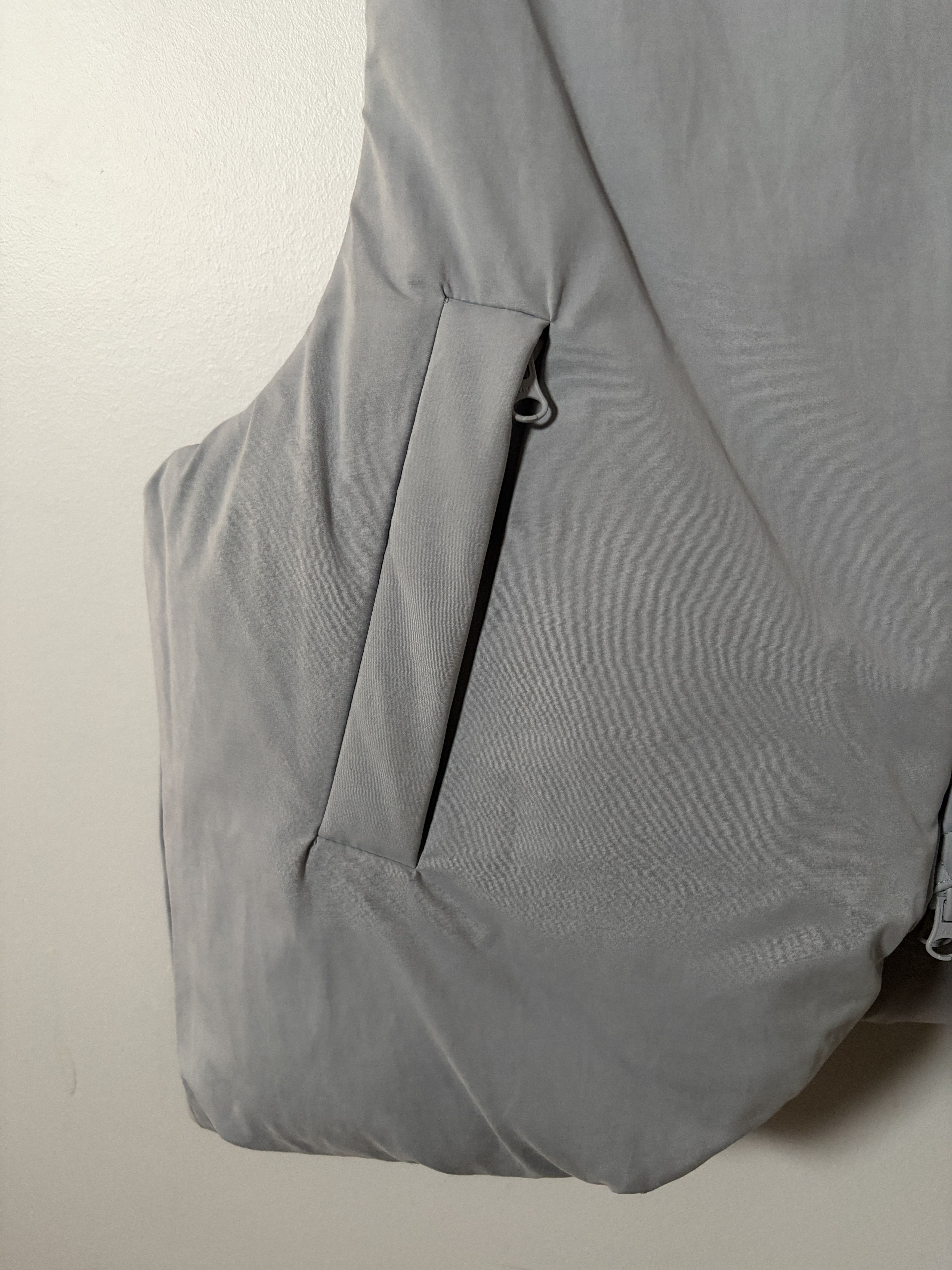 Padded Reversible Vest in Blue, Men's (Size M) — image 5 of 6