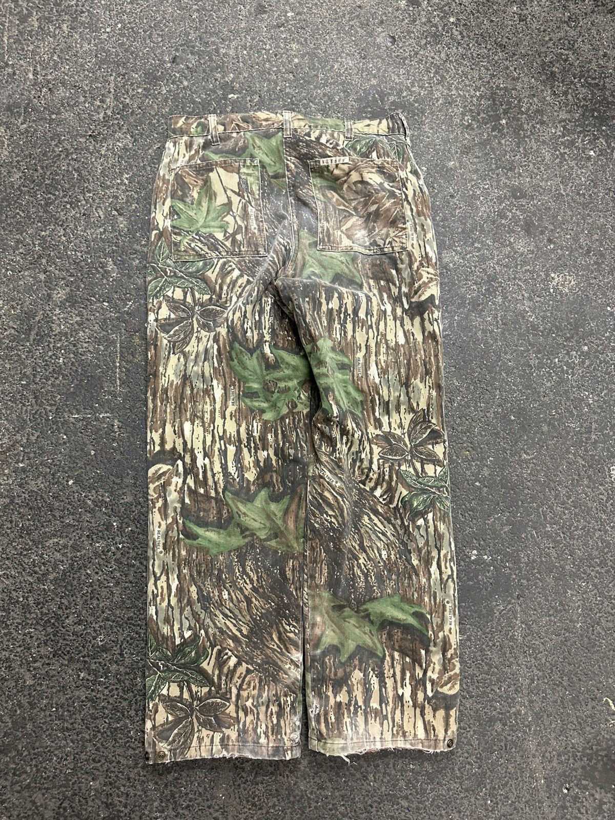 Vintage Y2K camo thinsulate pants Size US 33 - 8 Thumbnail