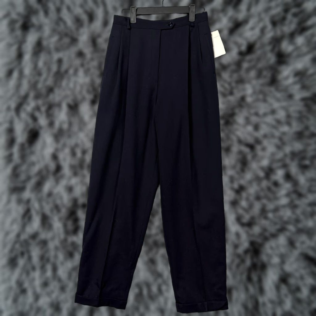 Austin Reed VINTAGE Austin Reed Dress Pants Womens 6 Navy Wool Pleated Tapered Cuffed Made In USA Size 28" / US 6 / IT 42 - 1 Thumbnail