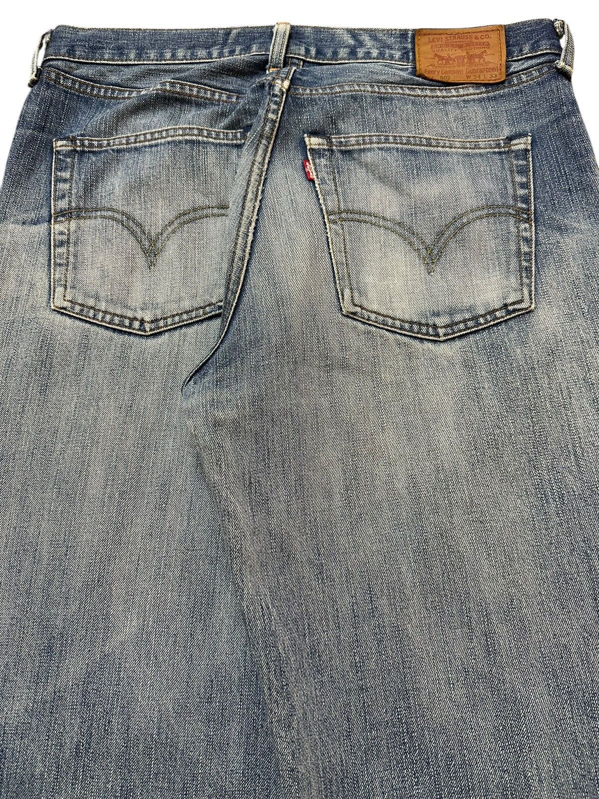 Levi's Vintage 90s Levis 502 Blue Faded Wash Distress Baggy Jeans Size US 33 - 6 Thumbnail