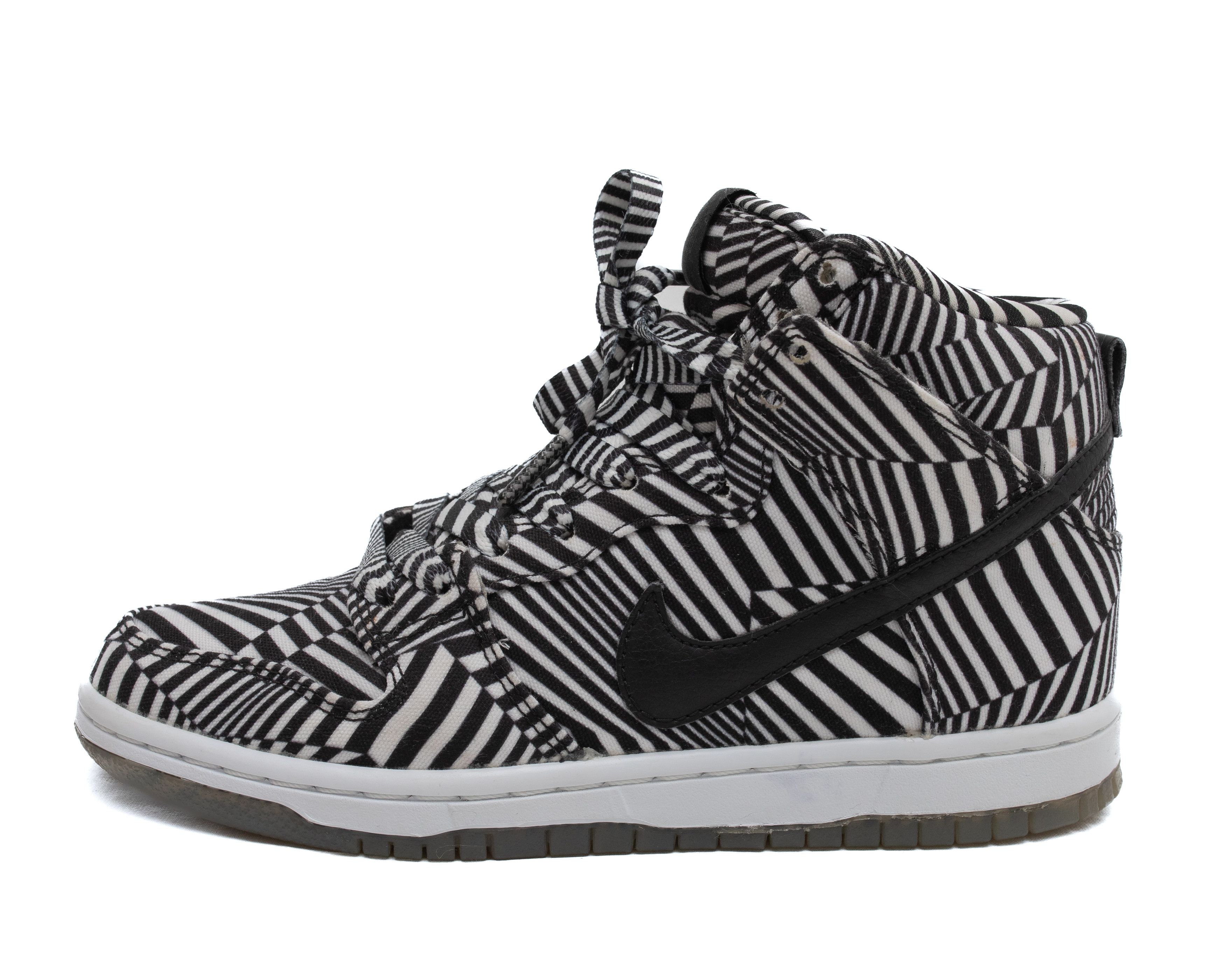Nike NIKE SB Dunk High Premium 2014 ‘Concept Car’ Size US 5 / EU 37 - 2 Thumbnail