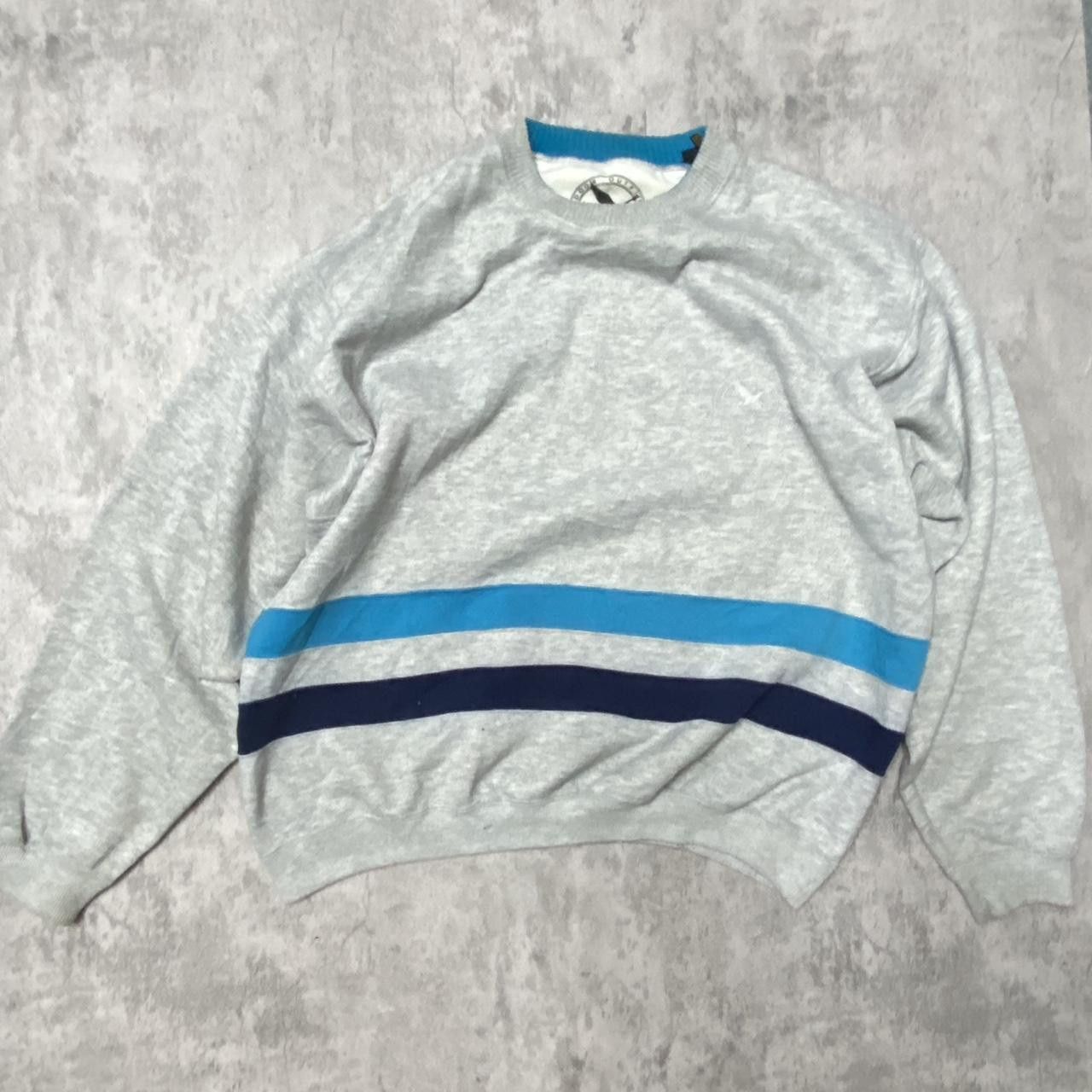 Other Grey and blue vintage 90s crewneck sweatshirt #retro Size US S / EU 44-46 / 1 - 1 Thumbnail