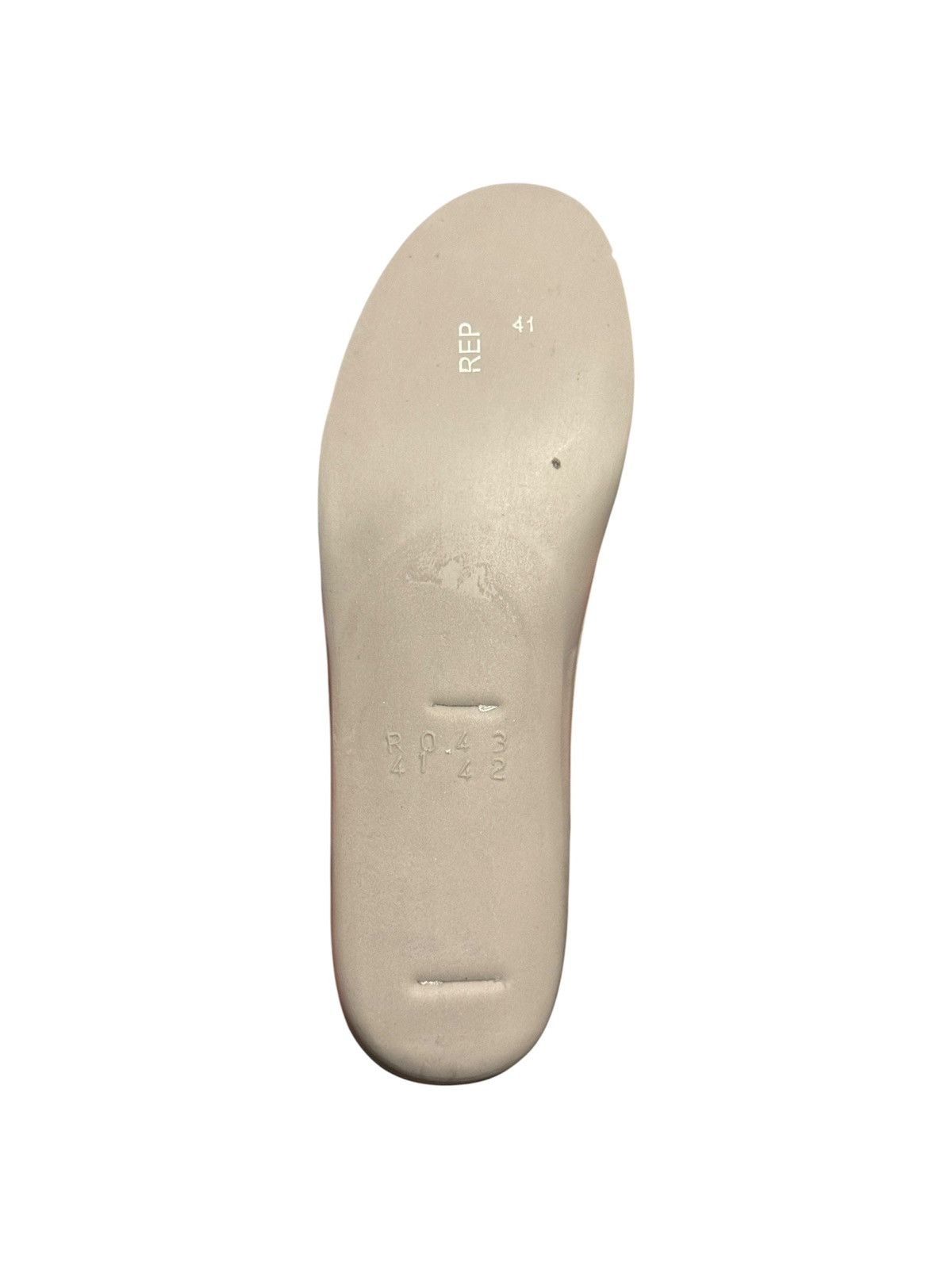 Maison Margiela Maison Margiela Replica Gat White Size US 8 / EU 41 - 14 Thumbnail