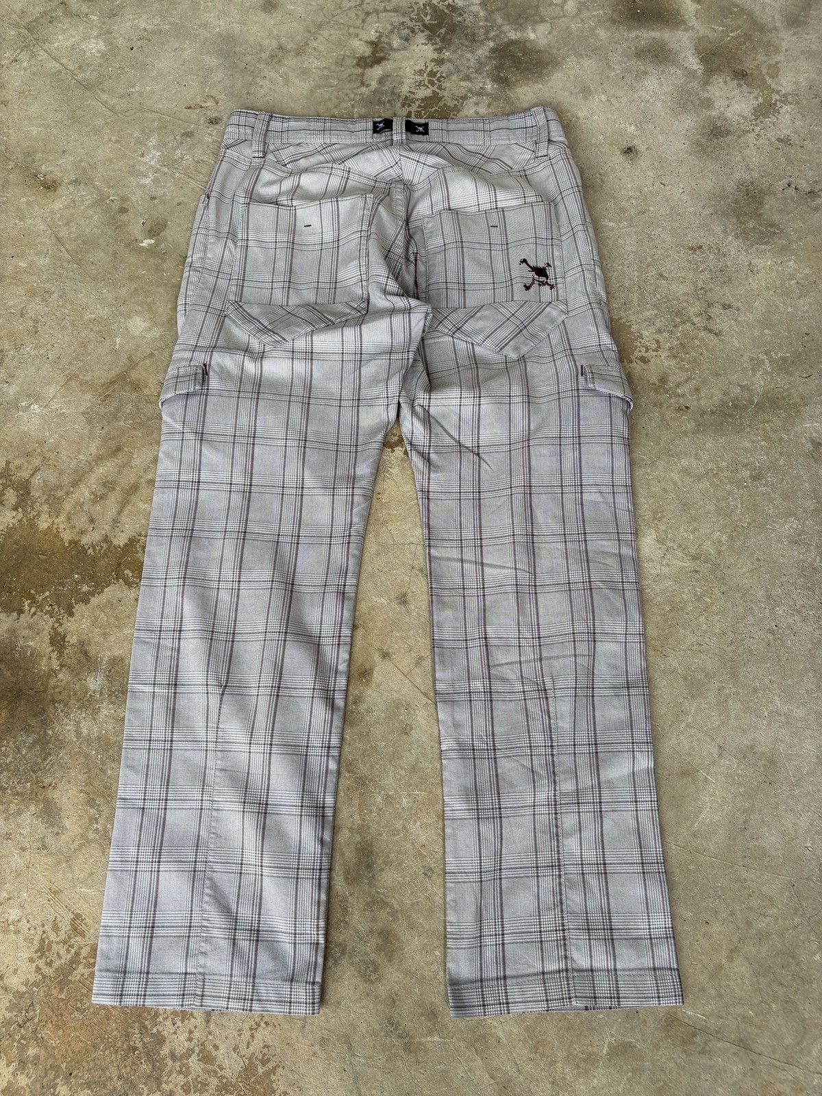 Oakley Oakley Vintage Y2K Cargo Golf Pant Plaid Checked waist 32 Size US 32 / EU 48 - 1 Thumbnail