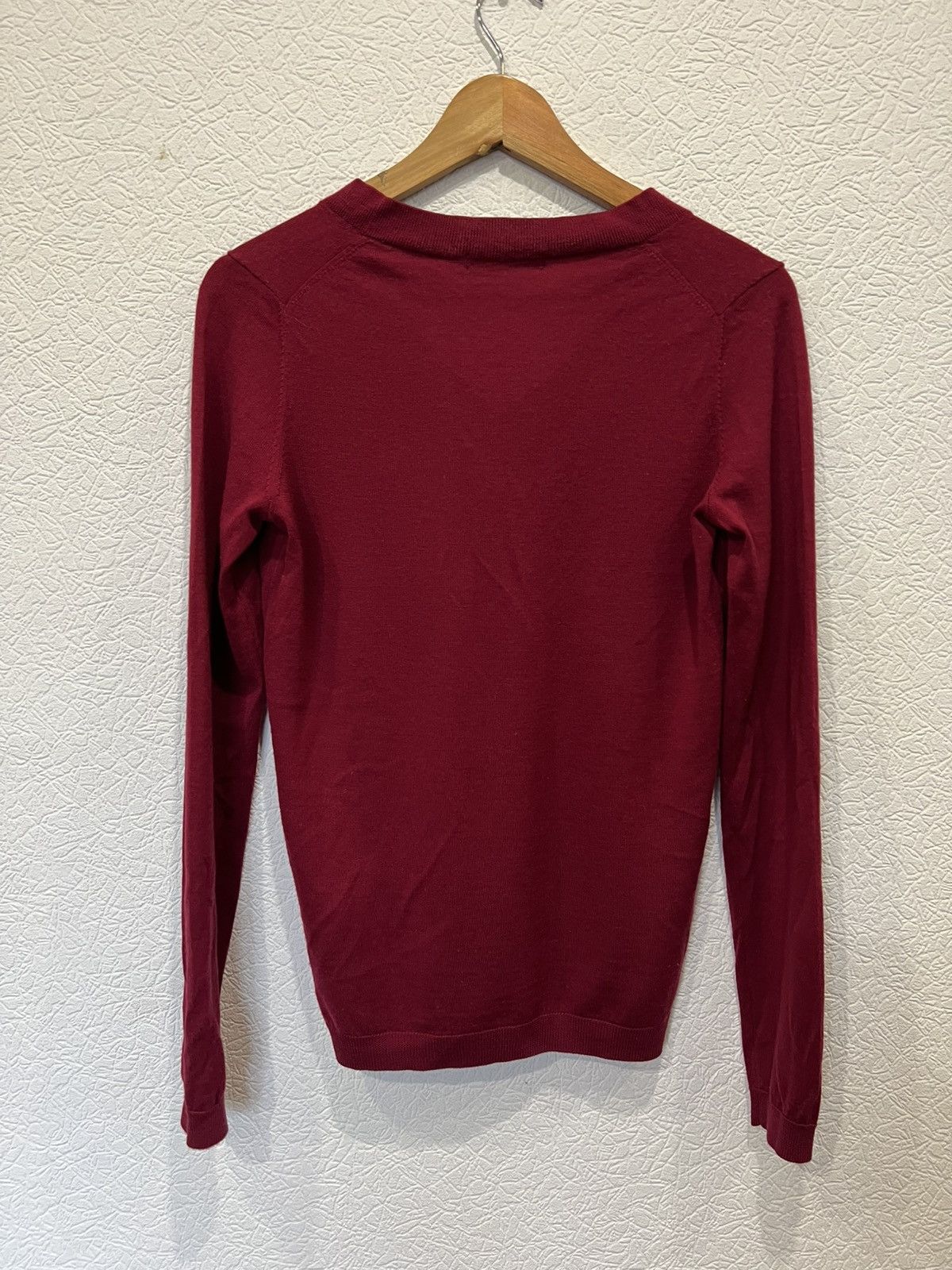 Lacoste Vintage Lacoste Womens Red Sweater V-Neck Size S / US 4 / IT 40 - 8 Thumbnail