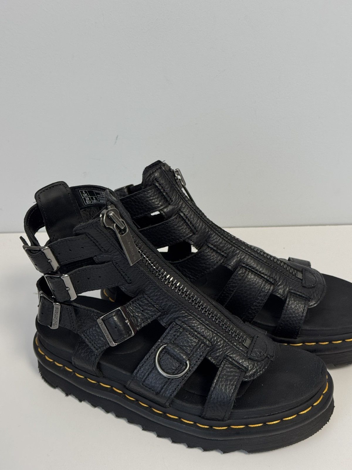 Dr. Martens Dr. MARTENS OLSON SANDALS LADIES SIZE UK6 EU39 CONDITION Size US 8.5 / IT 38.5 - 5 Thumbnail