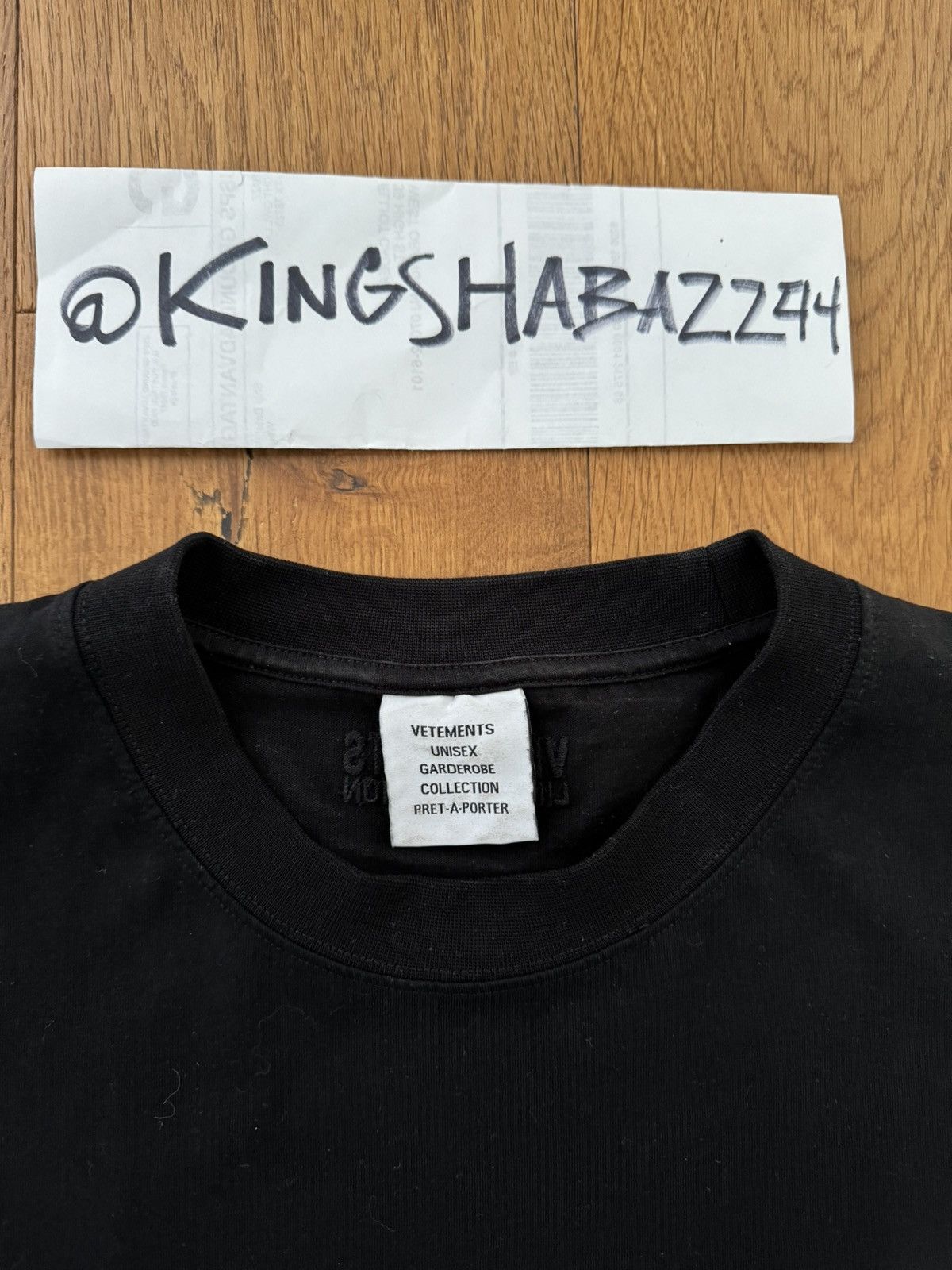 Vetements VETEMENTS GOLD ICON TEE Size US L / EU 52-54 / 3 - 3 Thumbnail